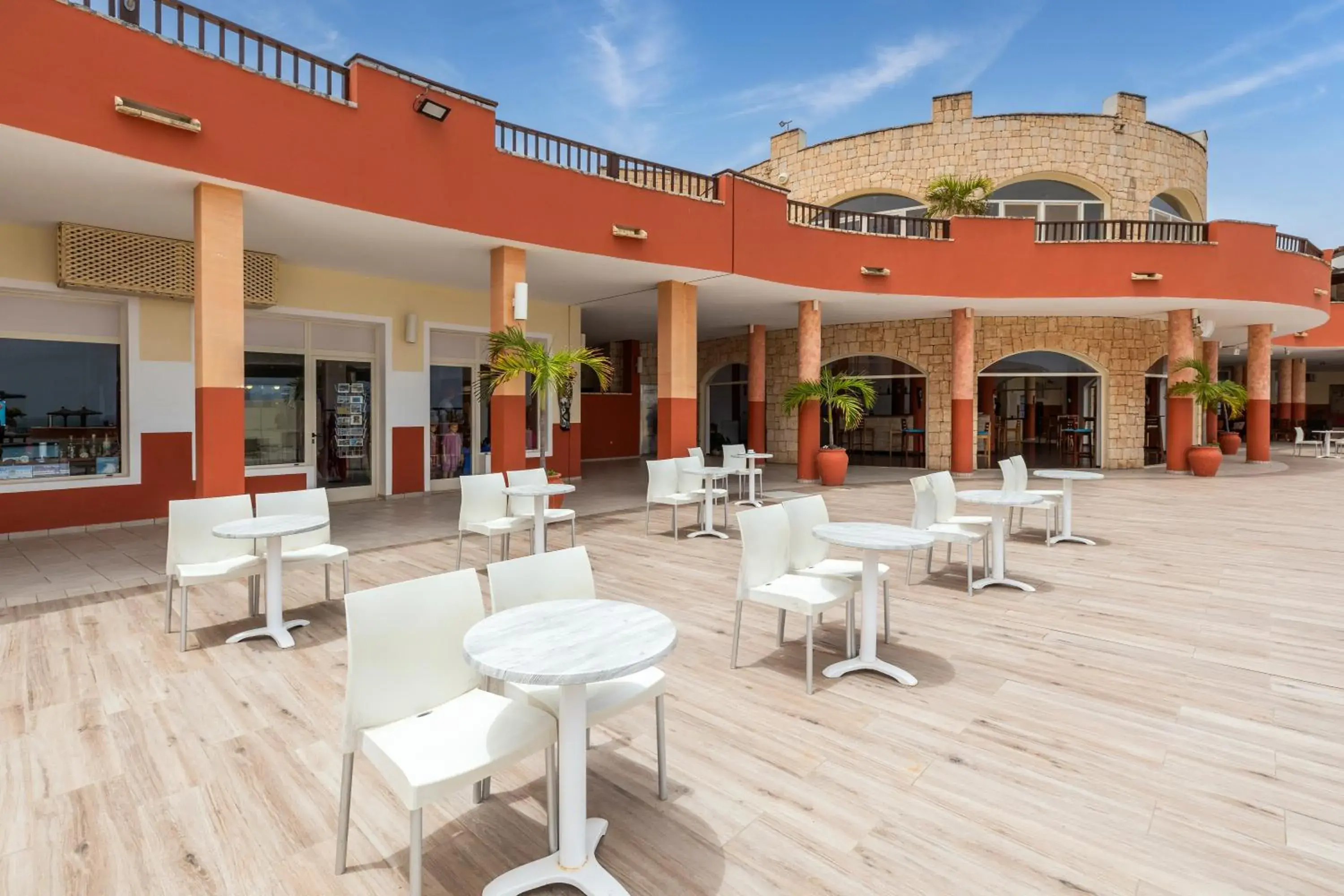 Property building in Occidental Boa Vista Beach Property building in Occidental Boa Vista Beach