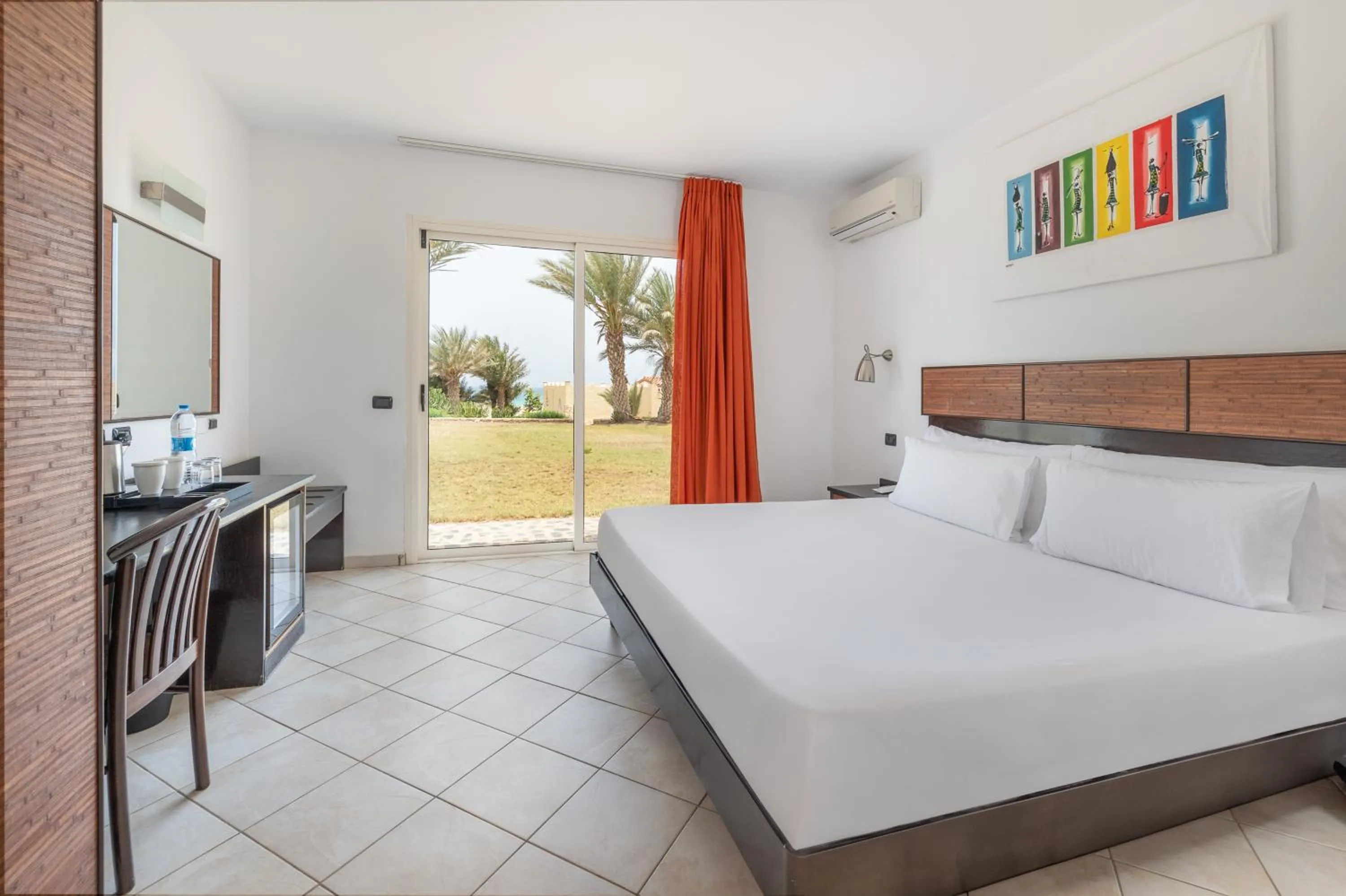 Bedroom, Bed in Occidental Boa Vista Beach