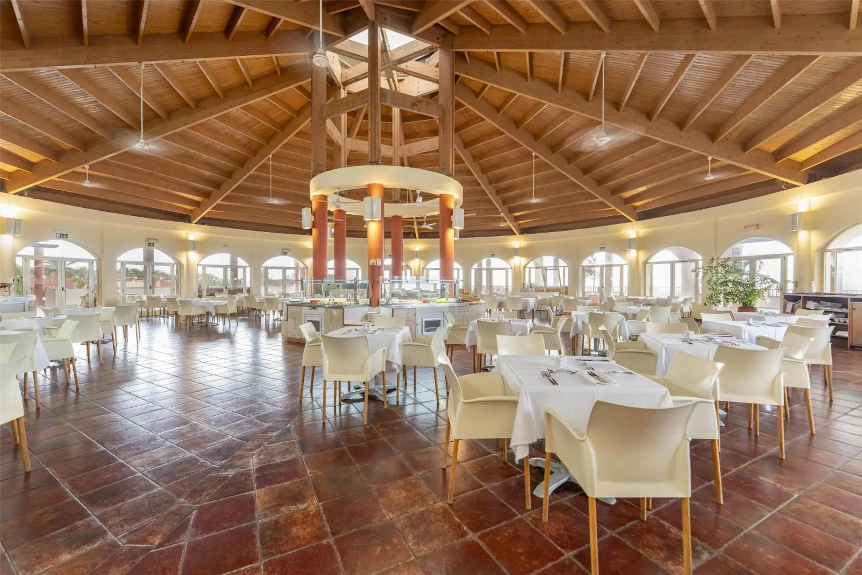 Restaurant/places to eat in Occidental Boa Vista Beach Restaurant/places to eat in Occidental Boa Vista Beach