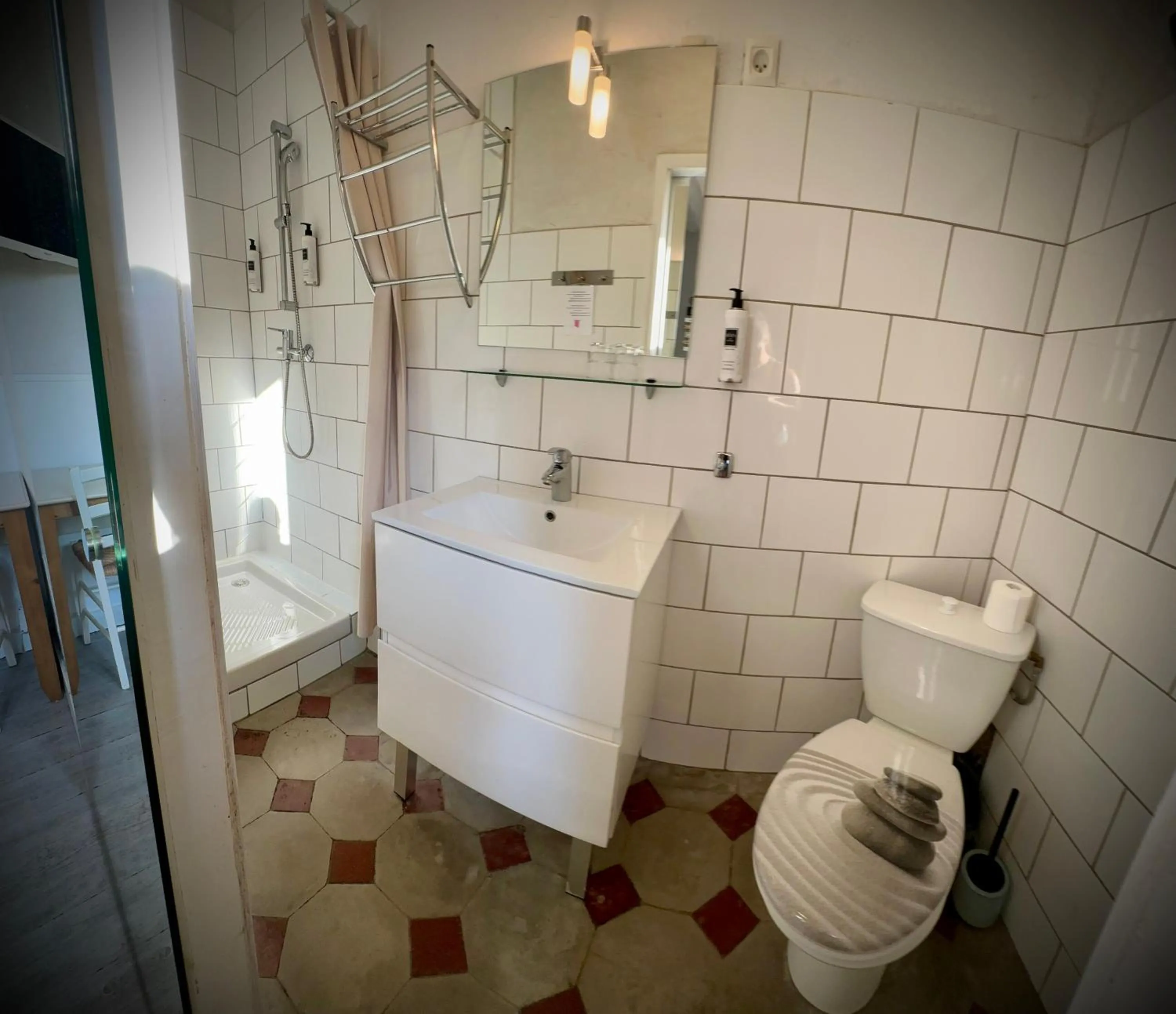 Bathroom in Hôtel Auberge Provençale