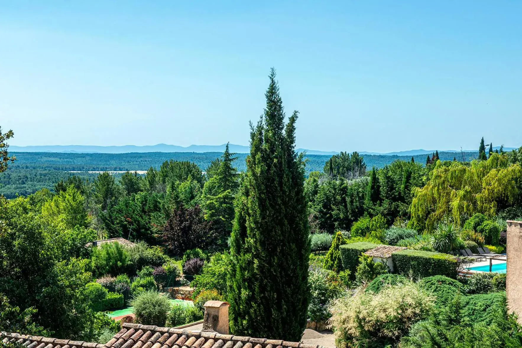 Swimming pool in La Bastide du Calalou Hotel & Spa, BW Signature Collection Swimming pool in La Bastide du Calalou Hotel & Spa, BW Signature Collection