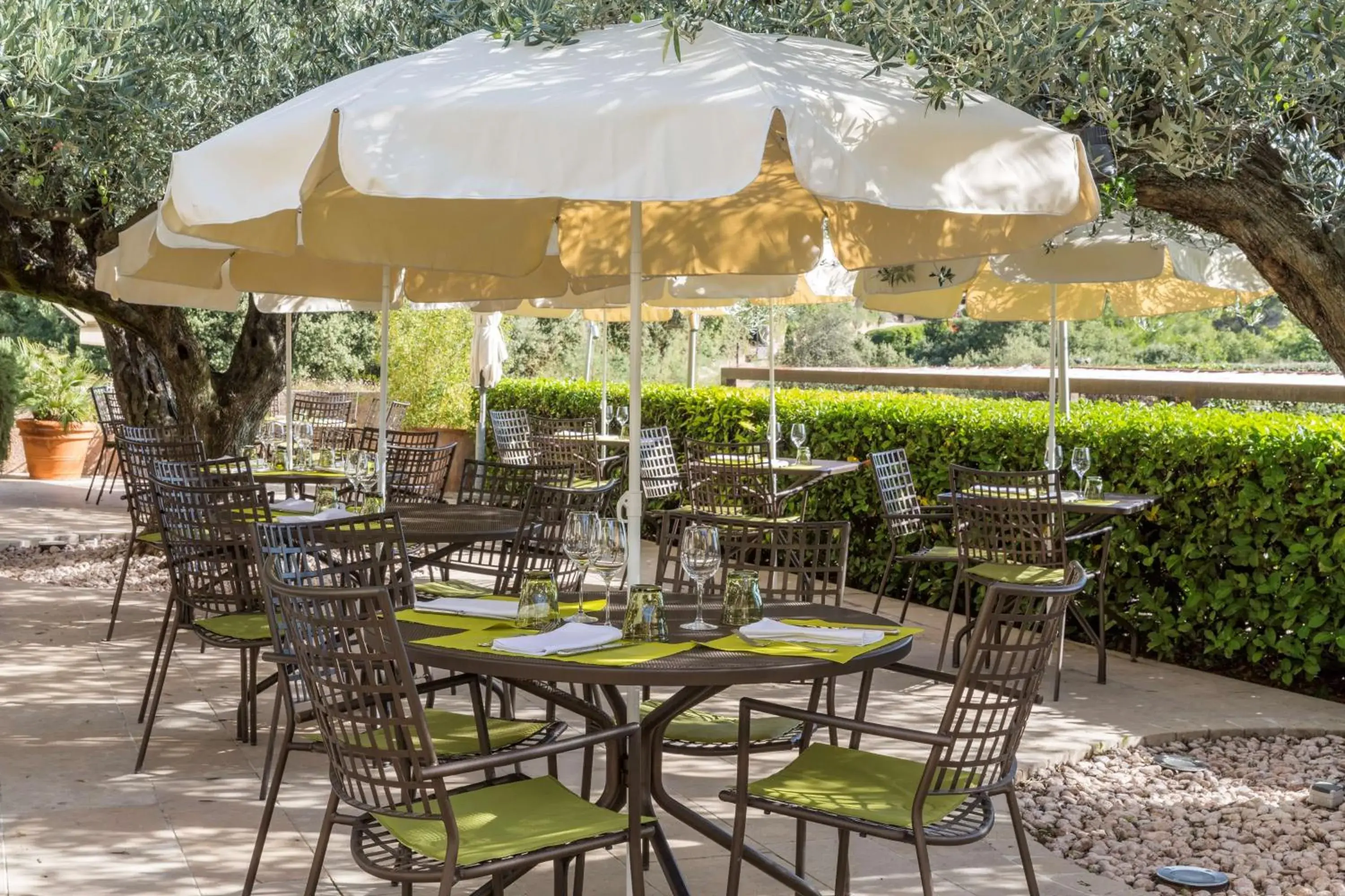 Restaurant/places to eat in La Bastide du Calalou Hotel & Spa, BW Signature Collection Restaurant/places to eat in La Bastide du Calalou Hotel & Spa, BW Signature Collection
