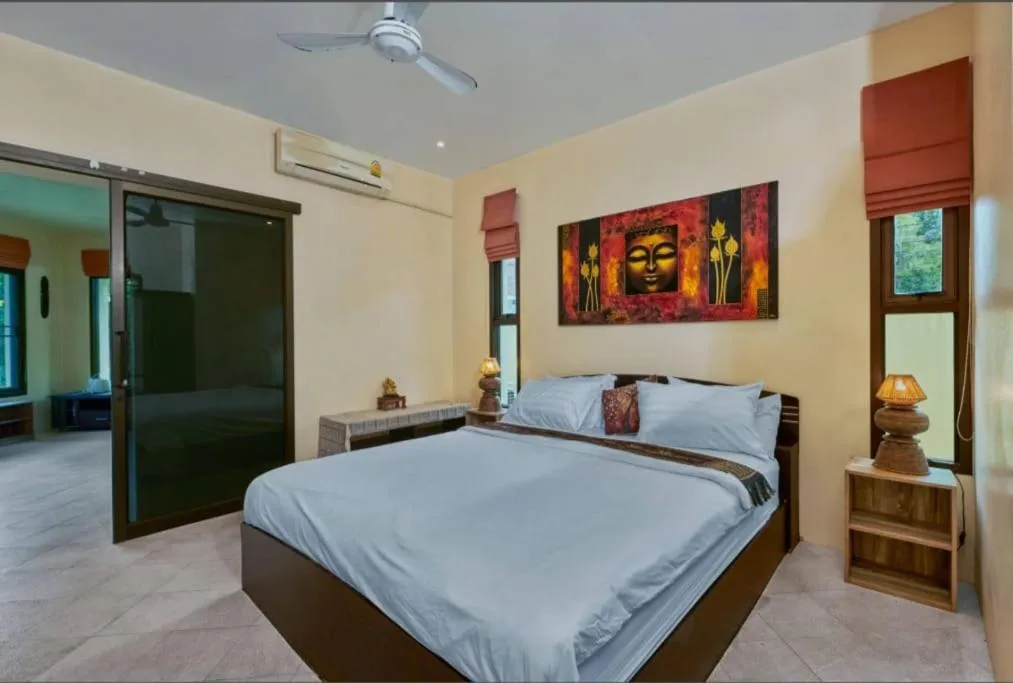 Bed in Baan Tropicana