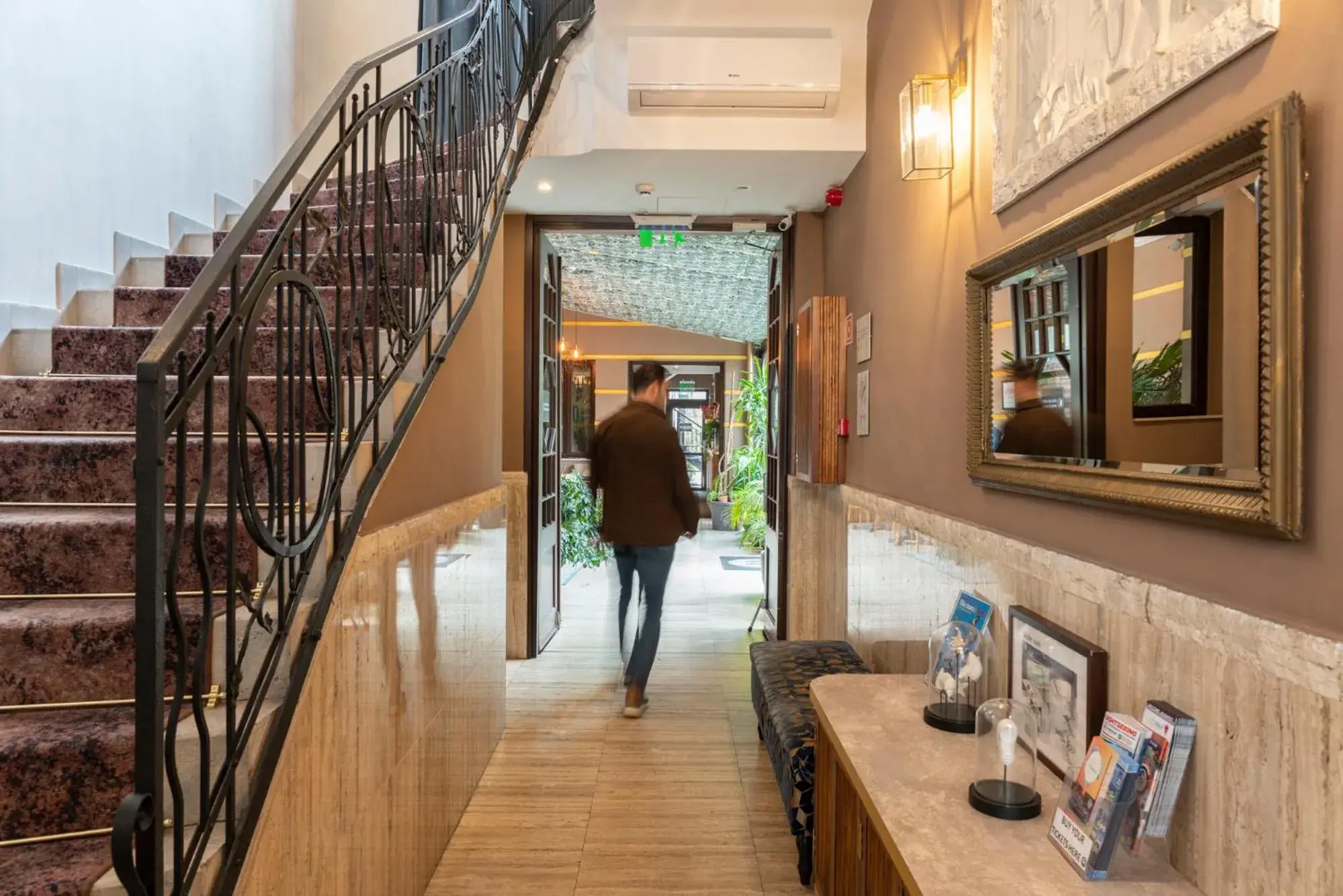 Property building in Hotel Mika Downtown Property building in Hotel Mika Downtown