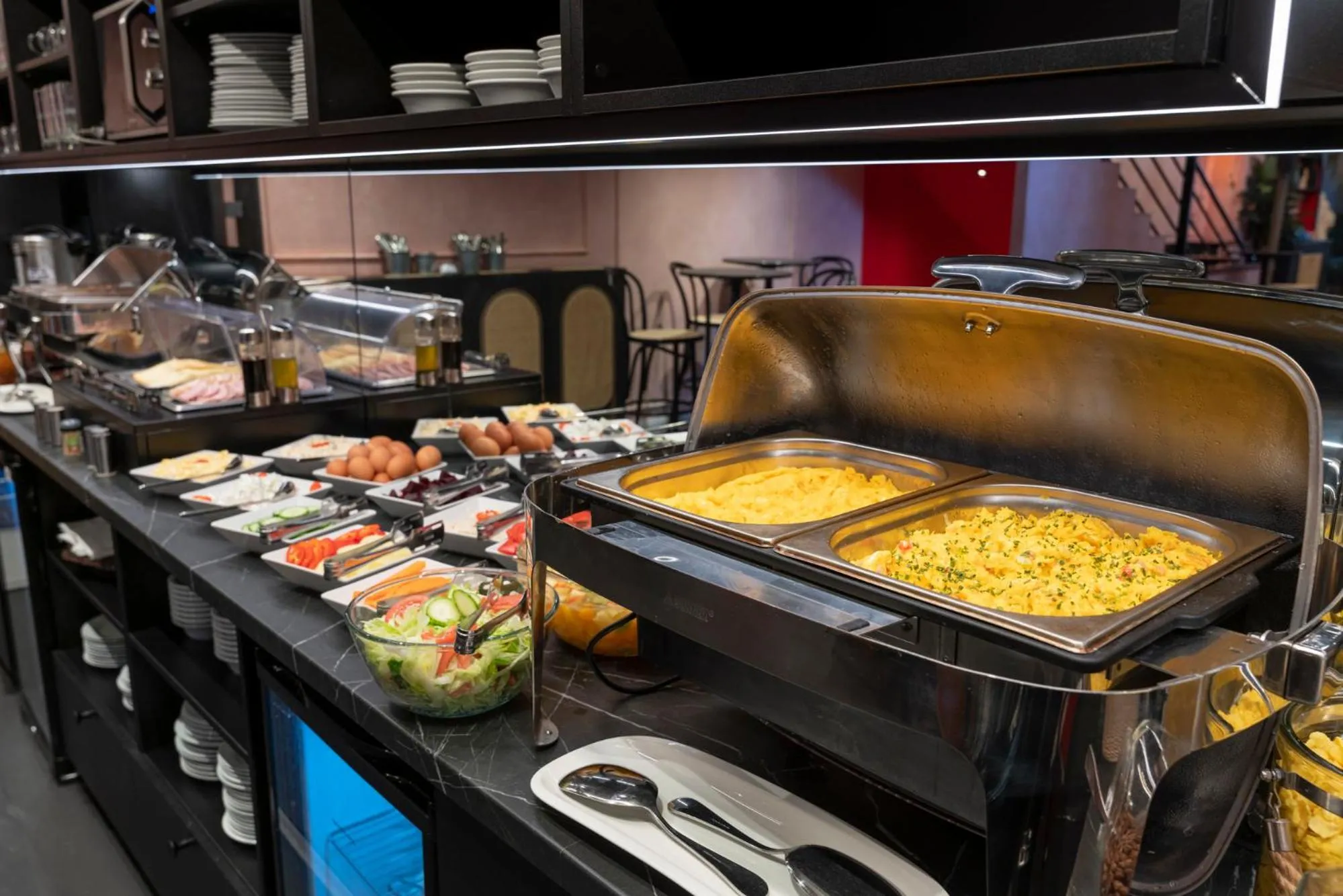 Breakfast in Hotel Mika Downtown