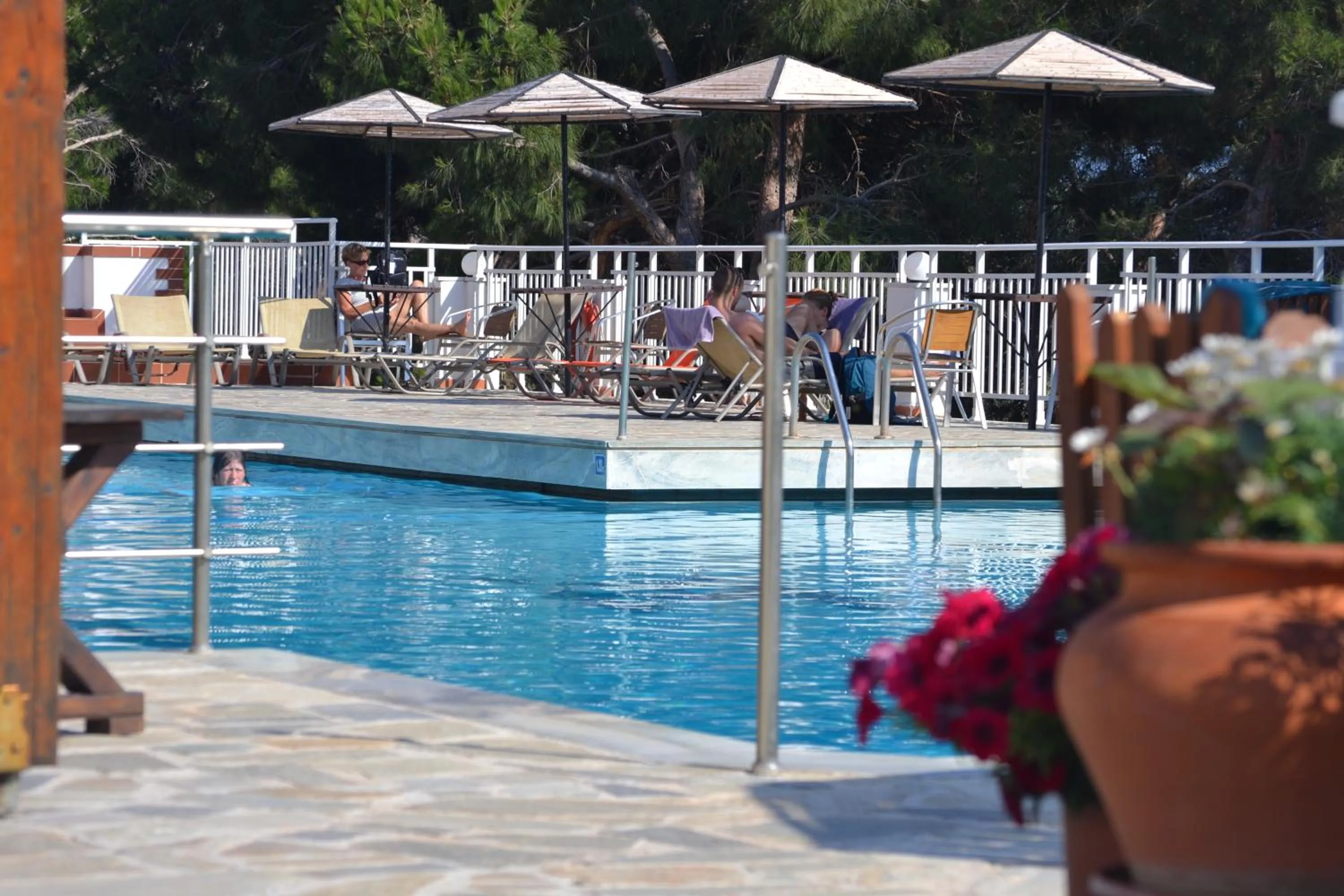 Area and facilities in Mykali Hotel