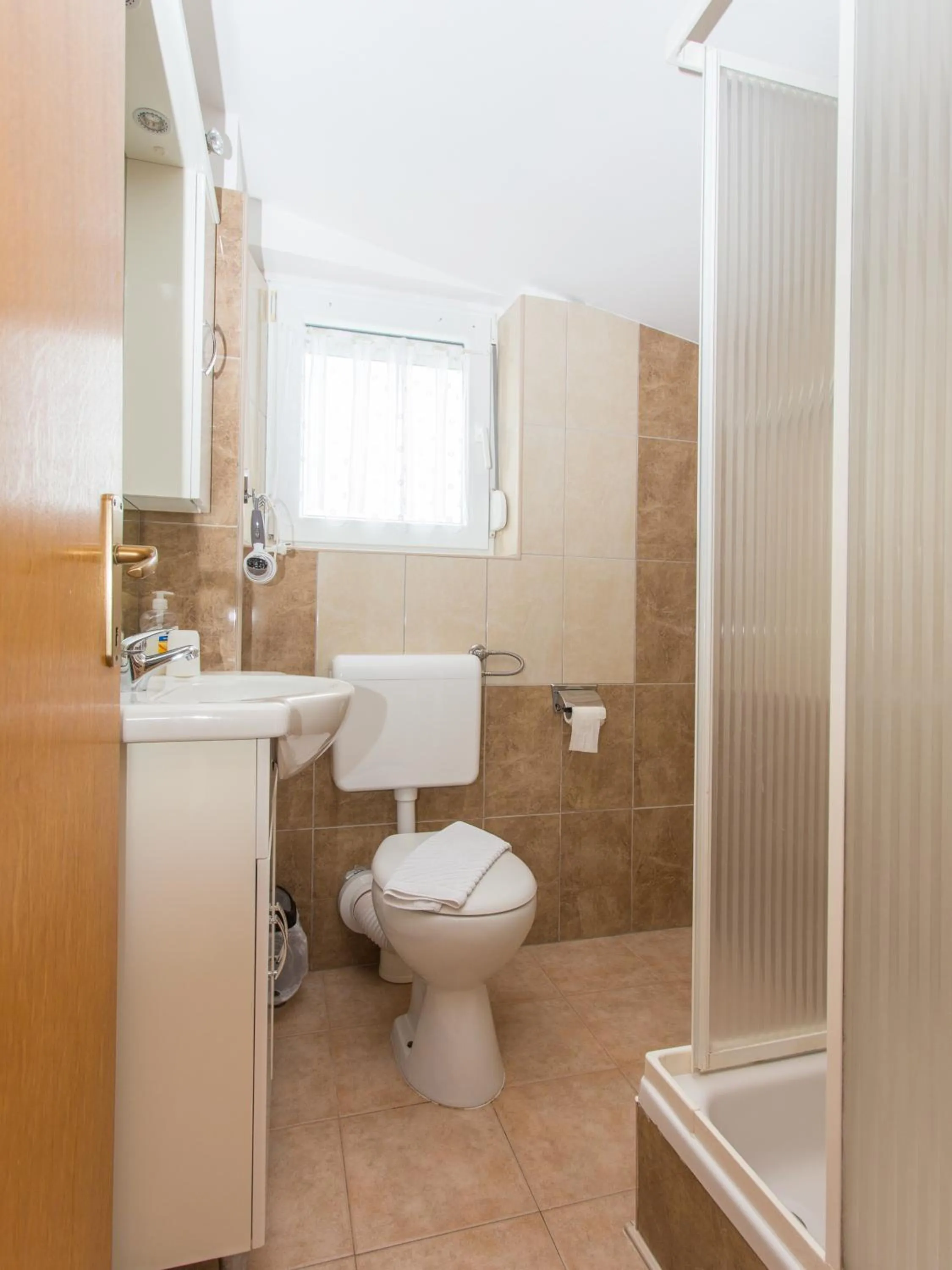 Shower in Villa Valentina