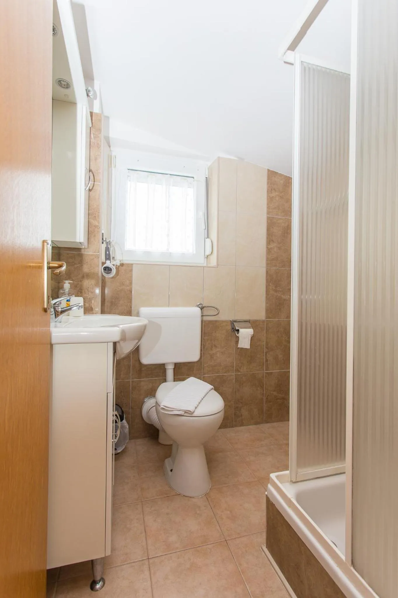 Toilet in Villa Valentina