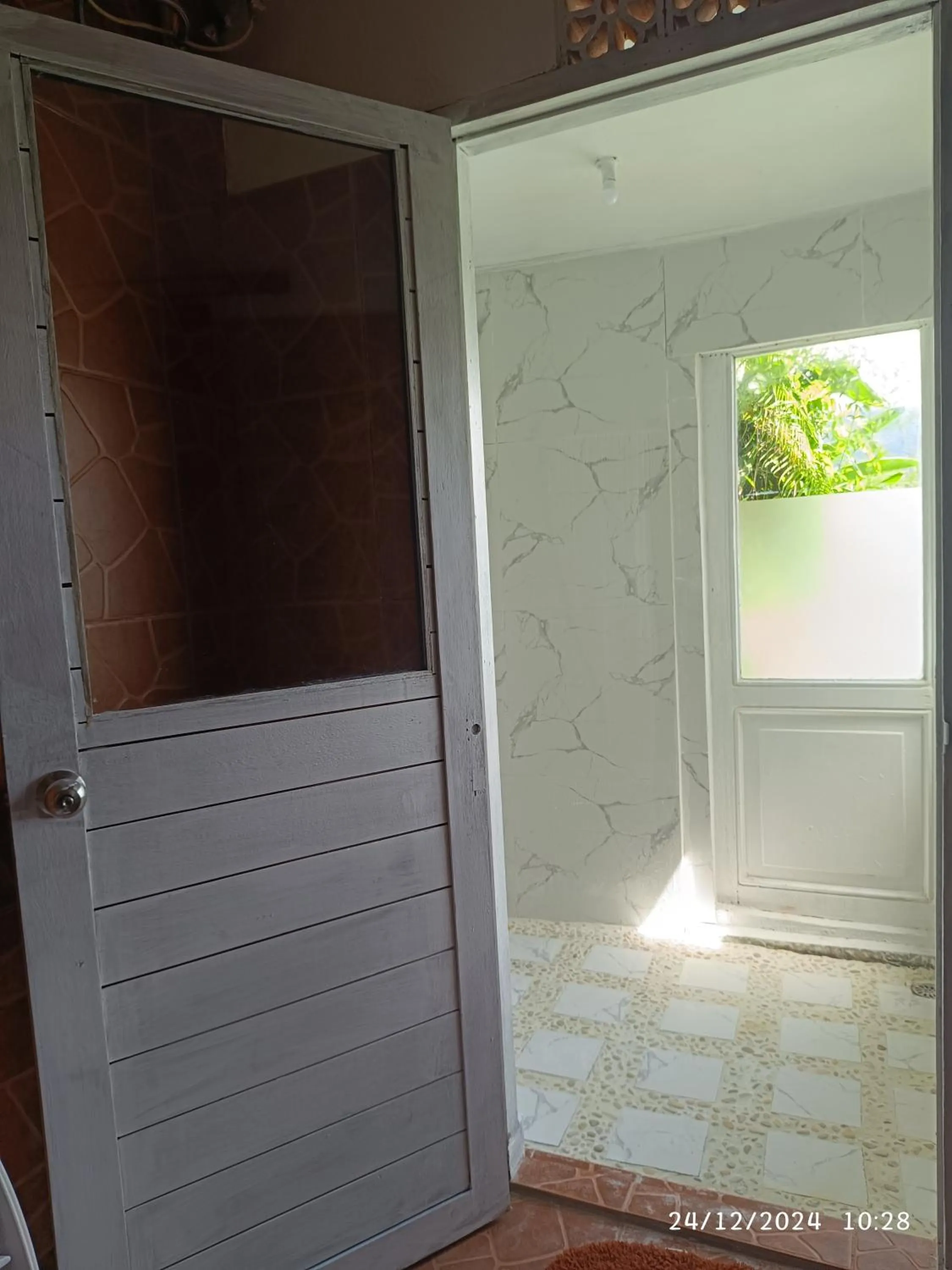 DWan Tea Mountain Side