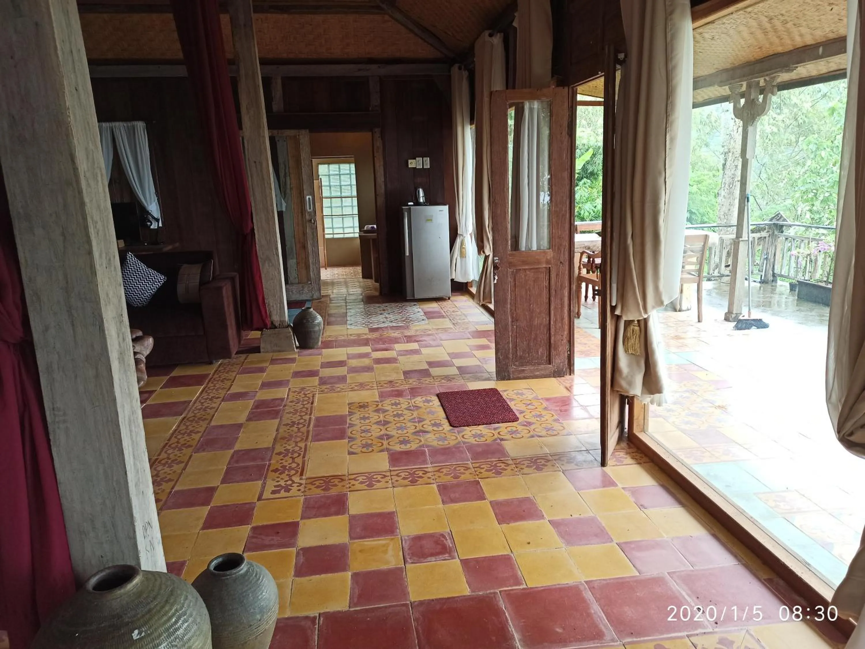 DWan Tea Mountain Side