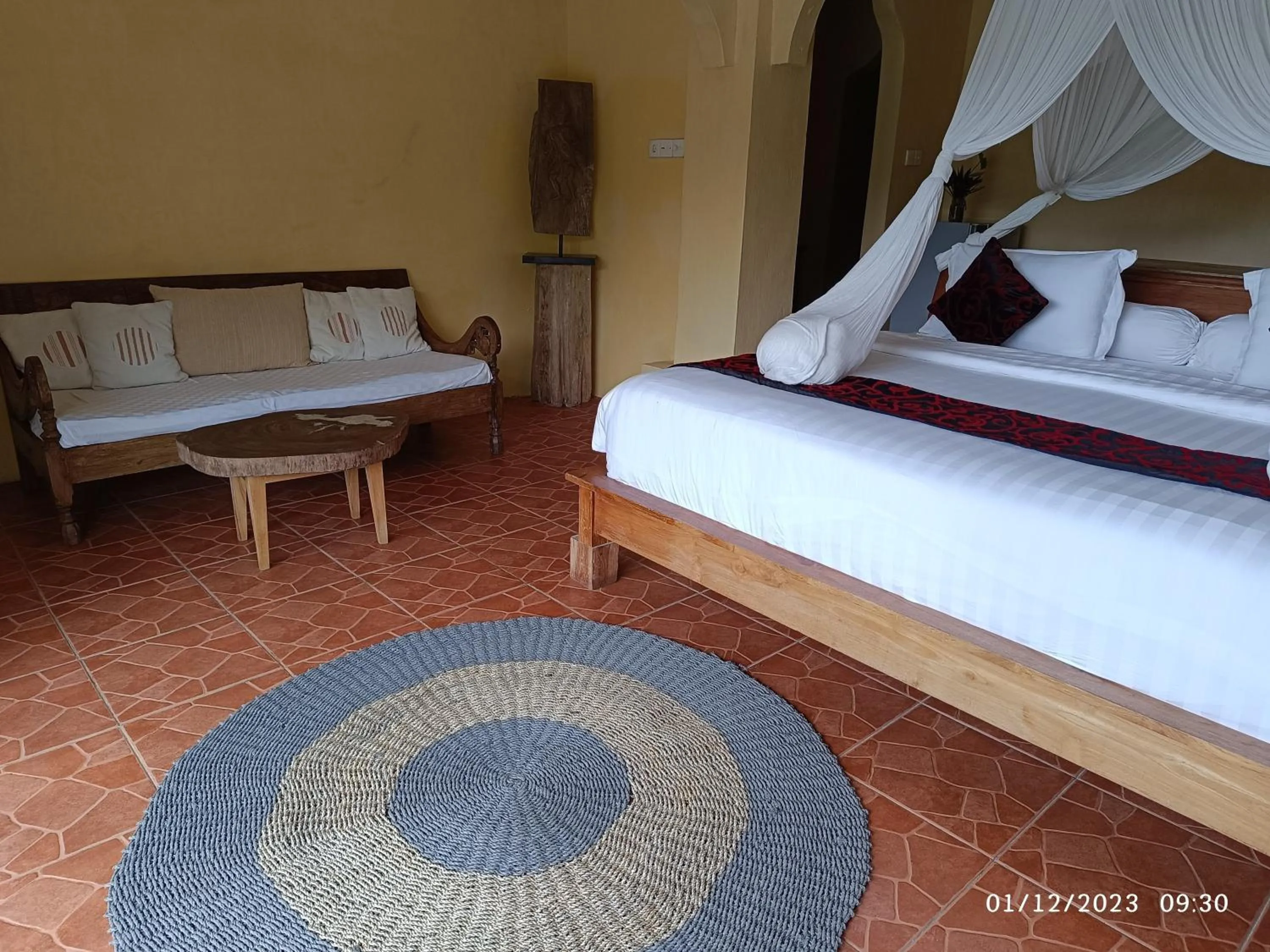 Bed in DWan Tea Mountain Side