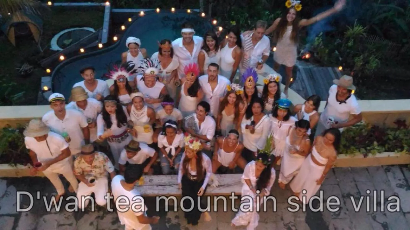 group of guests in DWan Tea Mountain Side