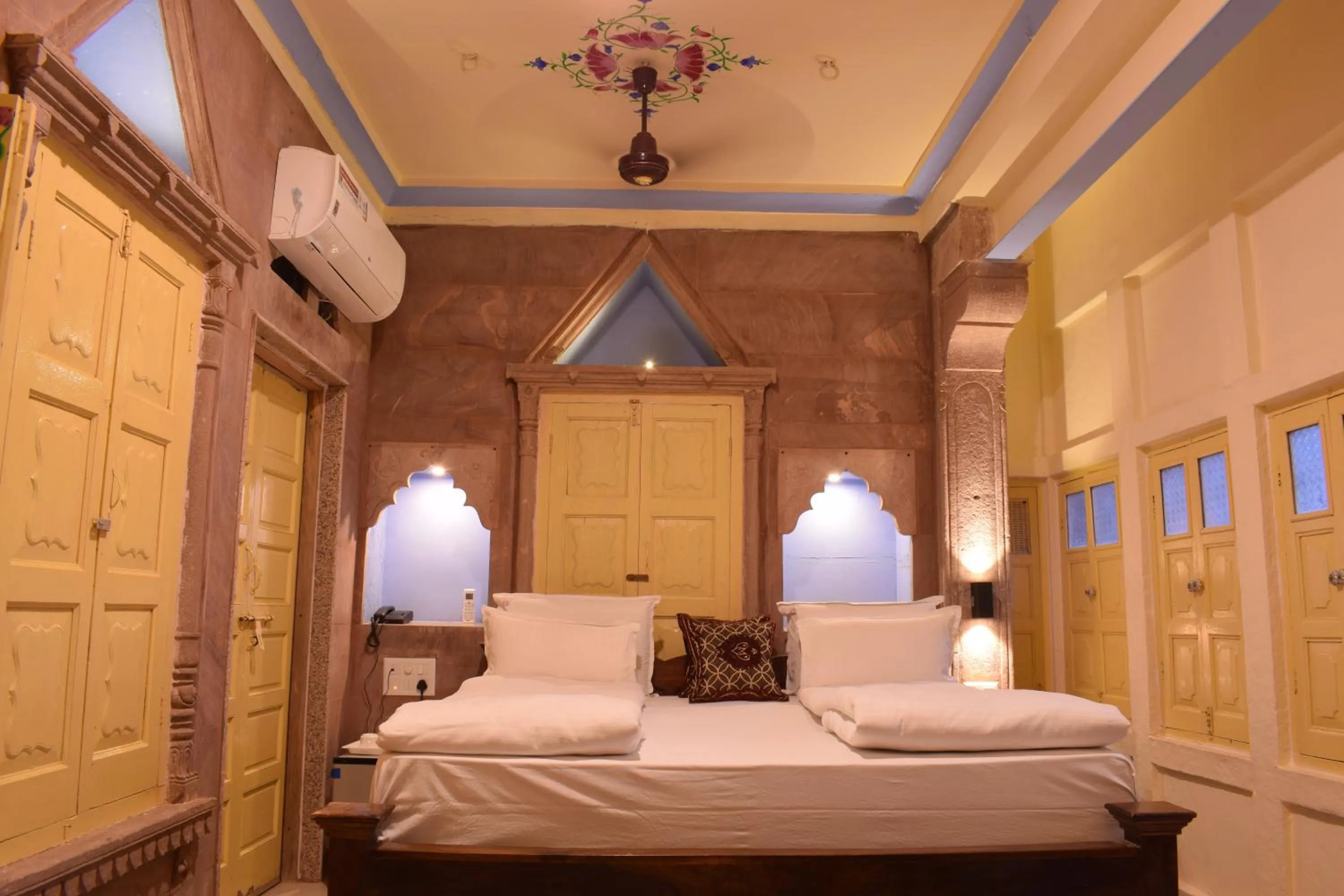 King Room with Balcony in Suraj Haveli
