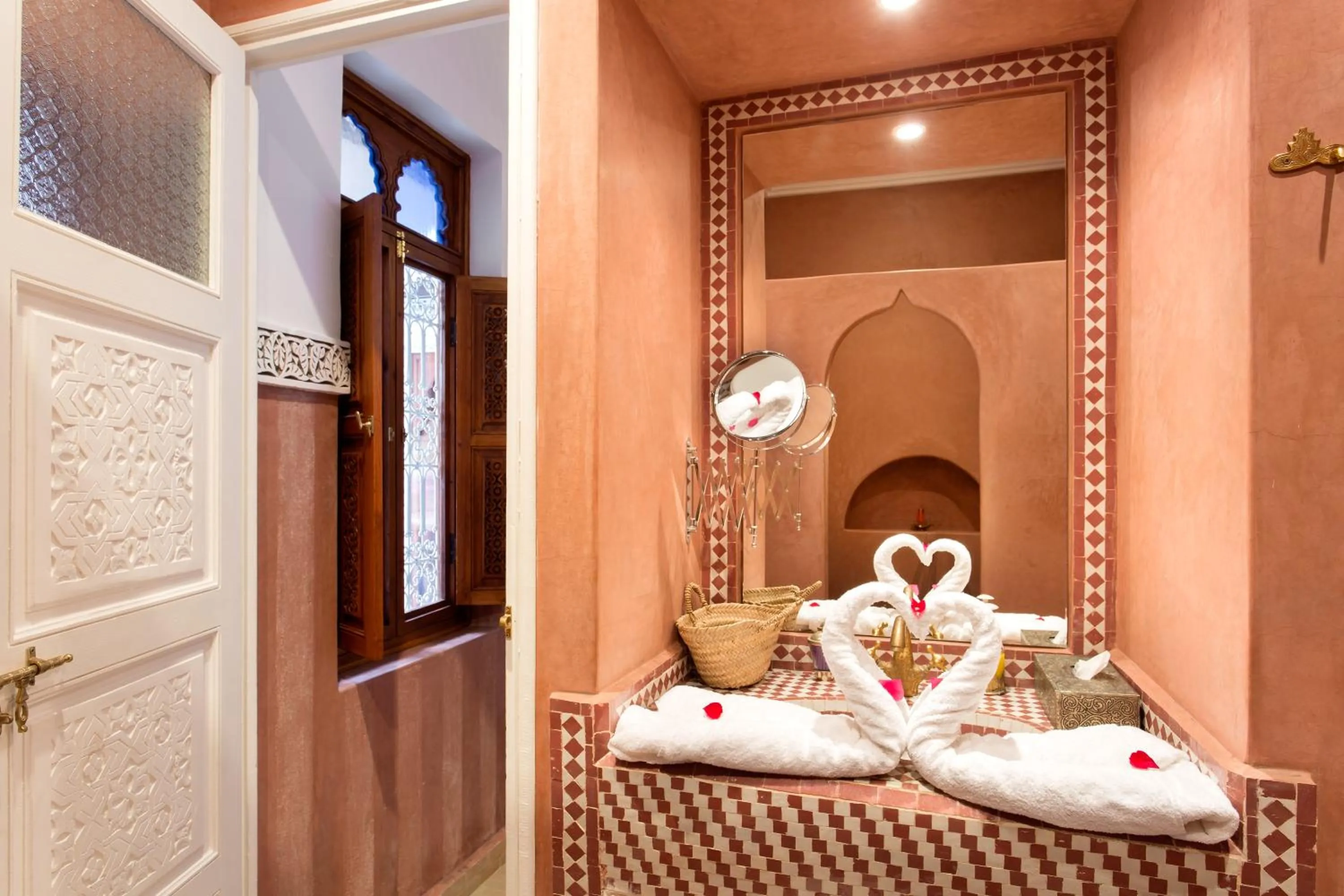 Decorative detail, Bed in Astra Damus Hotel