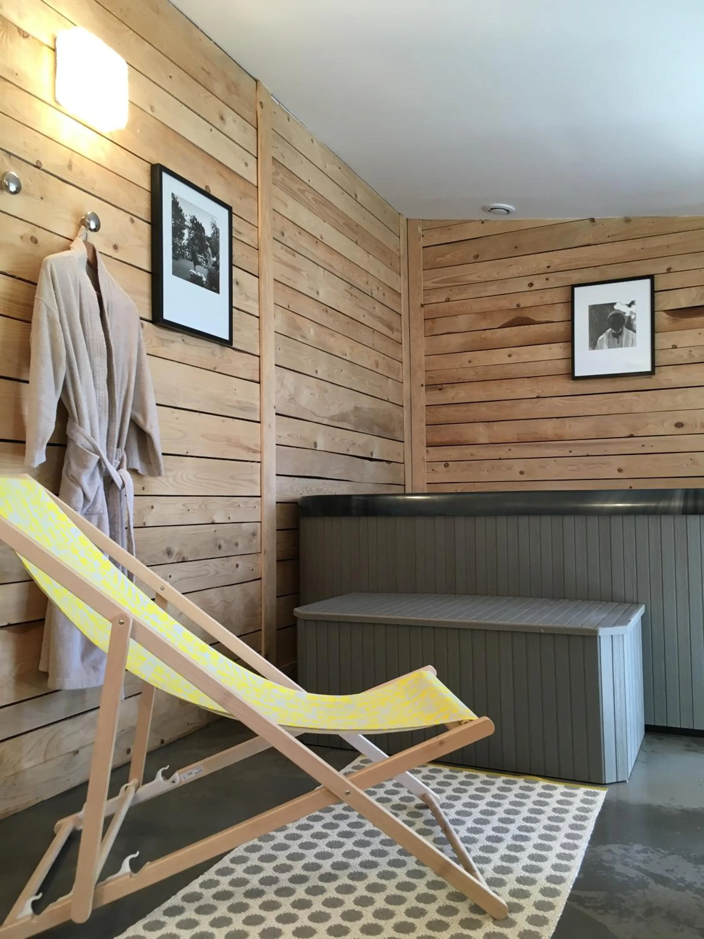 Massage in Logis Hôtel O Lodge