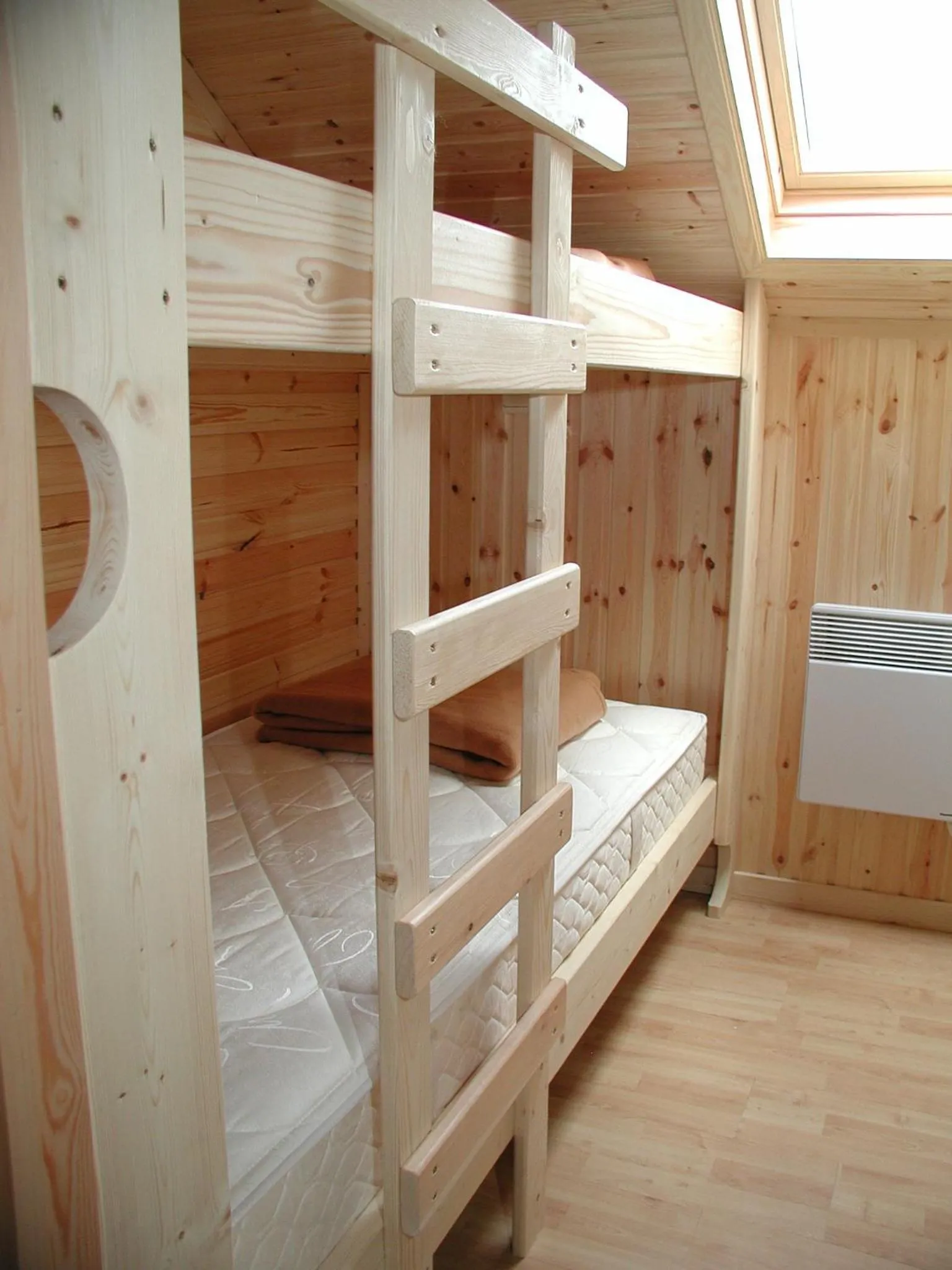 Bedroom, Bed in Les Rochettes - Jupiter