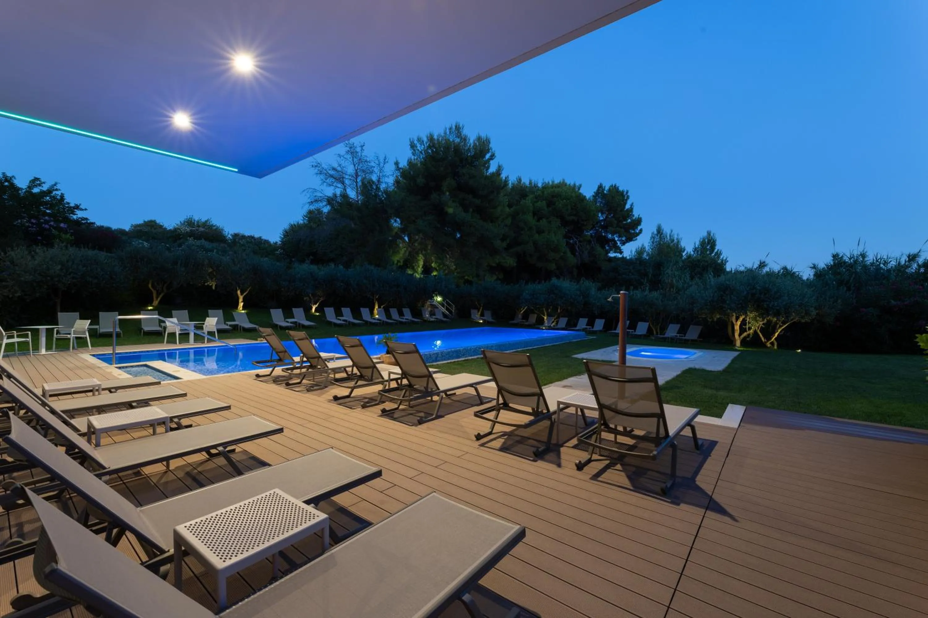 Property building in Hotel Salona Palace