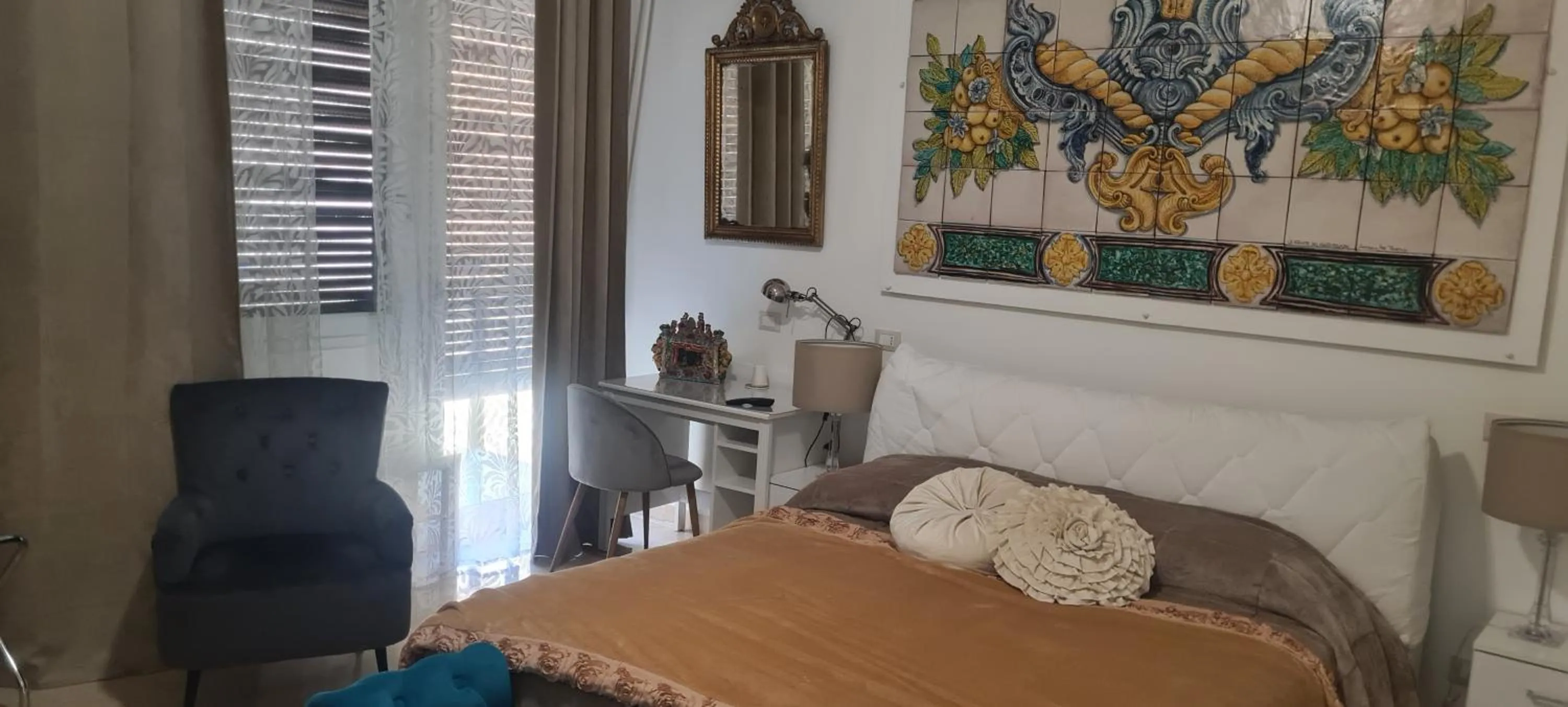 Bed in Ruggero Settimo Gallery