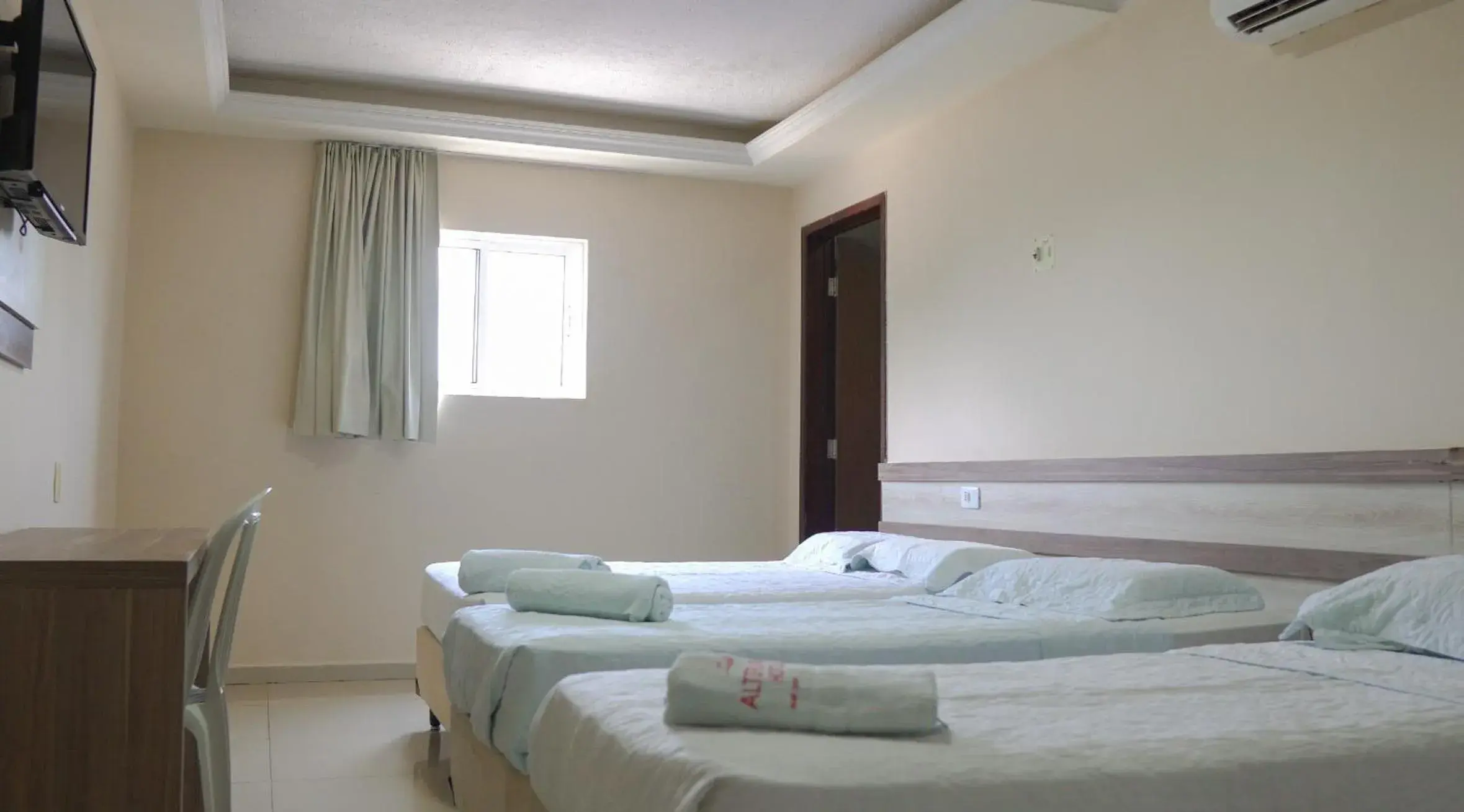 Standard Triple Room in Altiplano Hotel Standard Triple Room in Altiplano Hotel