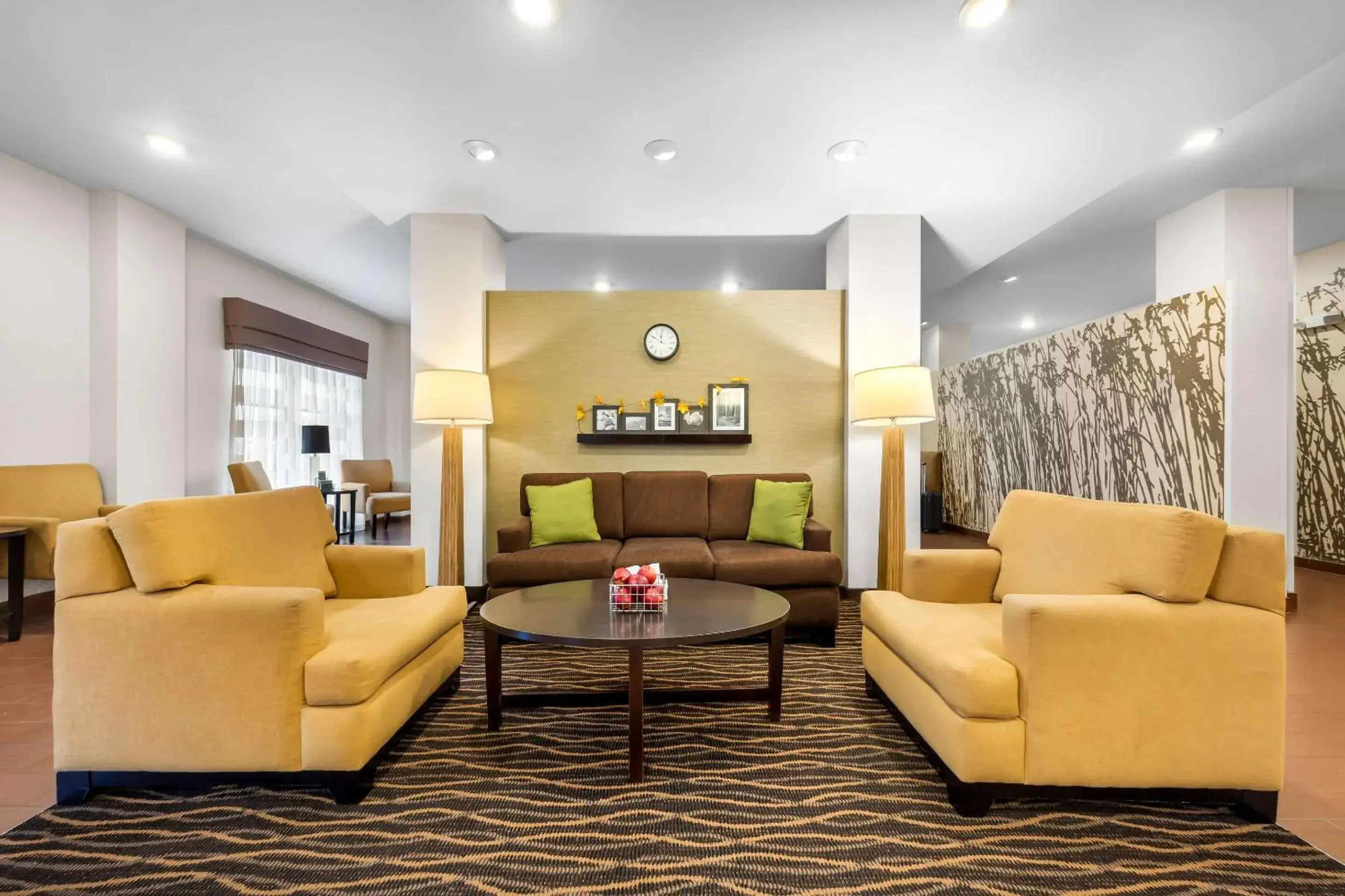 Lobby or reception in Sleep Inn & Suites West-Near Medical Center Lobby or reception in Sleep Inn & Suites West-Near Medical Center