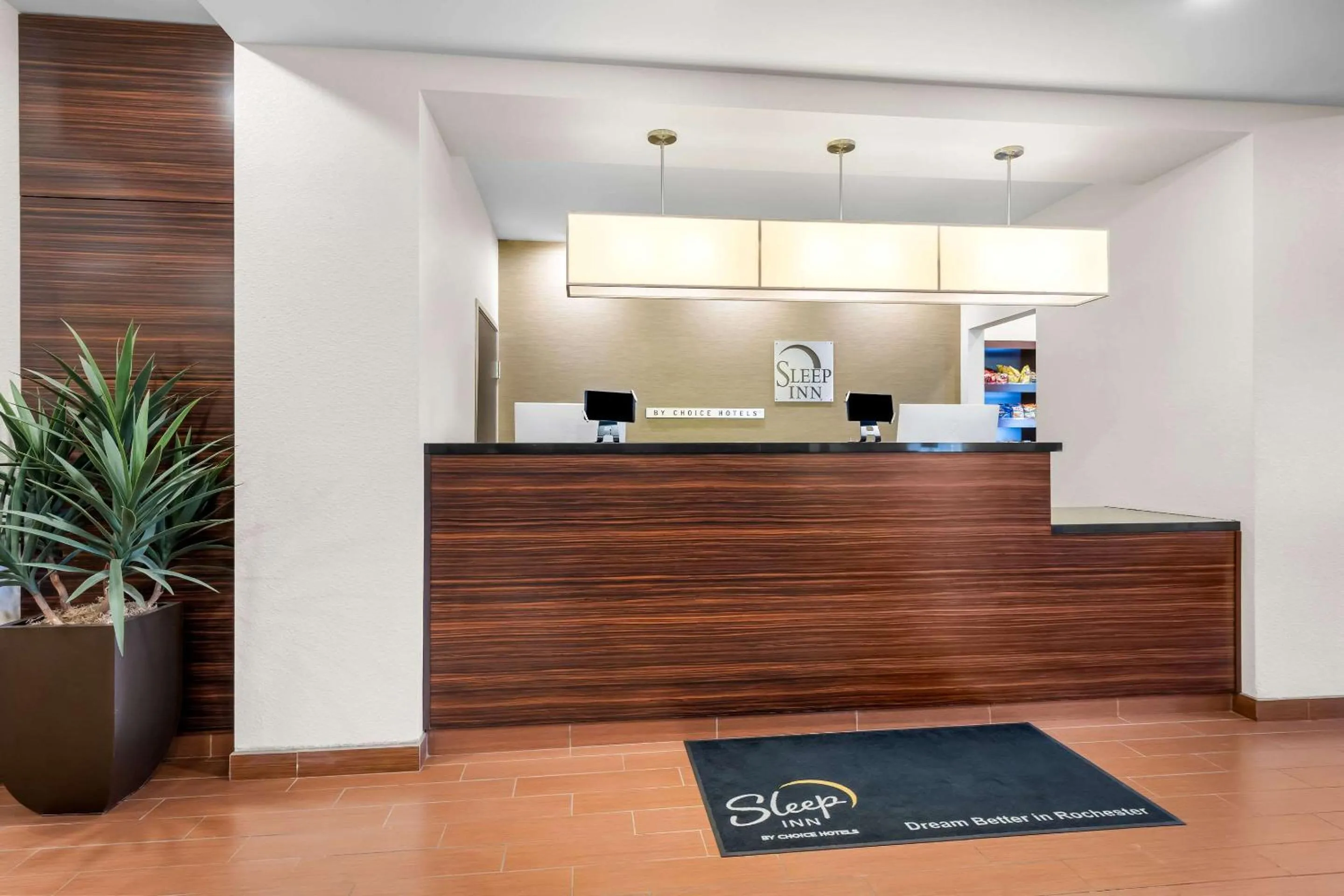 Lobby or reception in Sleep Inn & Suites West-Near Medical Center