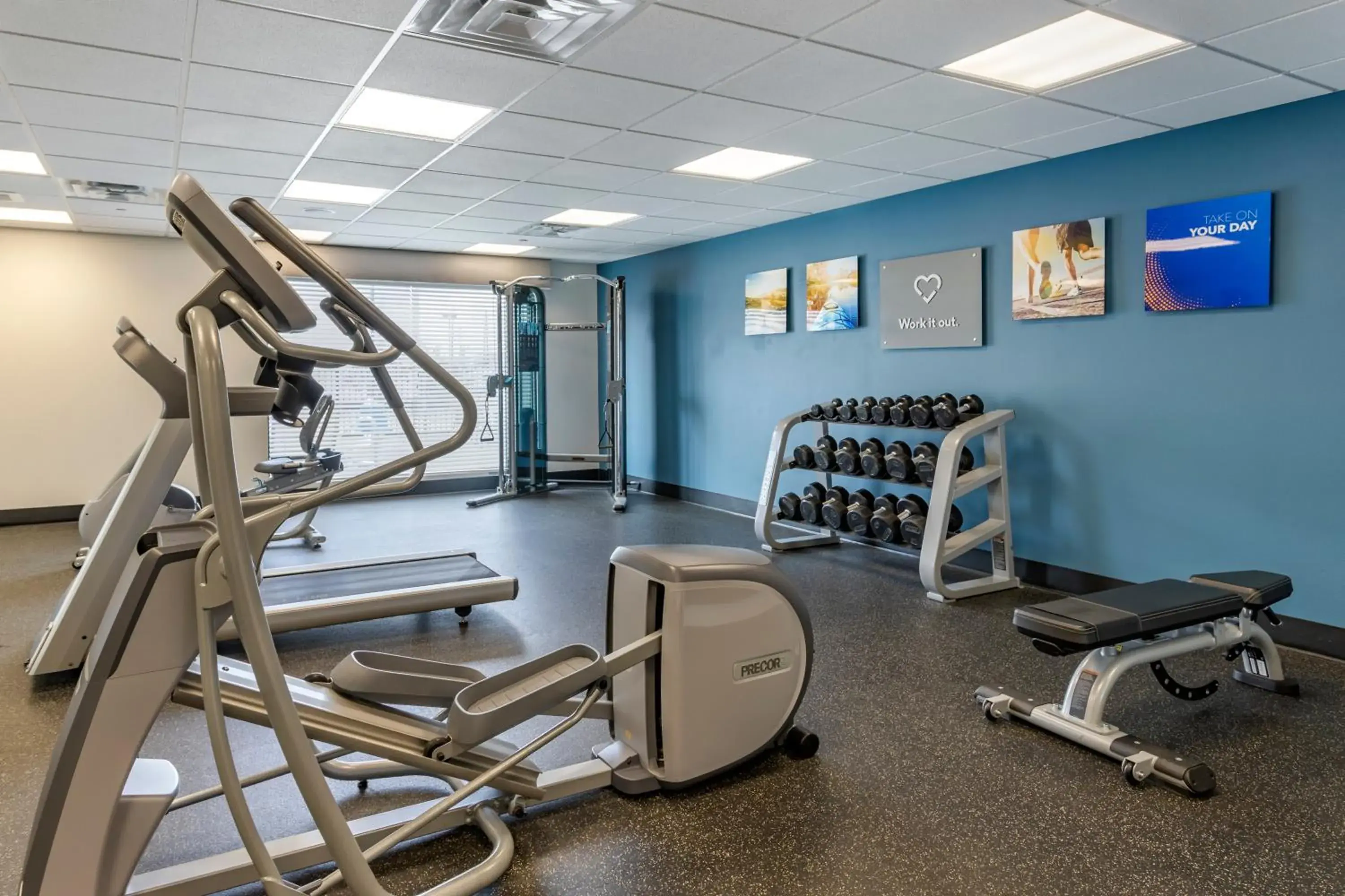 Fitness centre/facilities in Comfort Suites Near Sam Houston Race Park Fitness centre/facilities in Comfort Suites Near Sam Houston Race Park