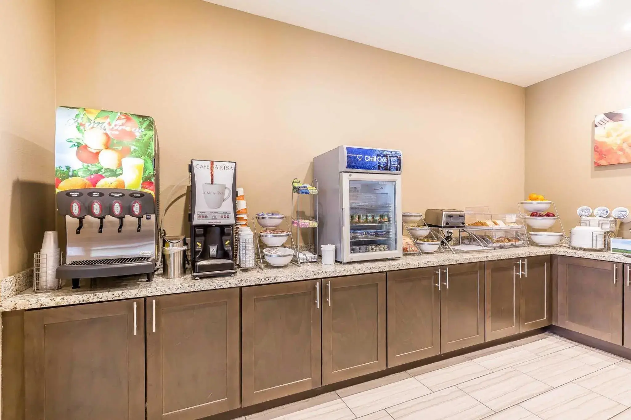 Breakfast in Comfort Suites Near Sam Houston Race Park Breakfast in Comfort Suites Near Sam Houston Race Park