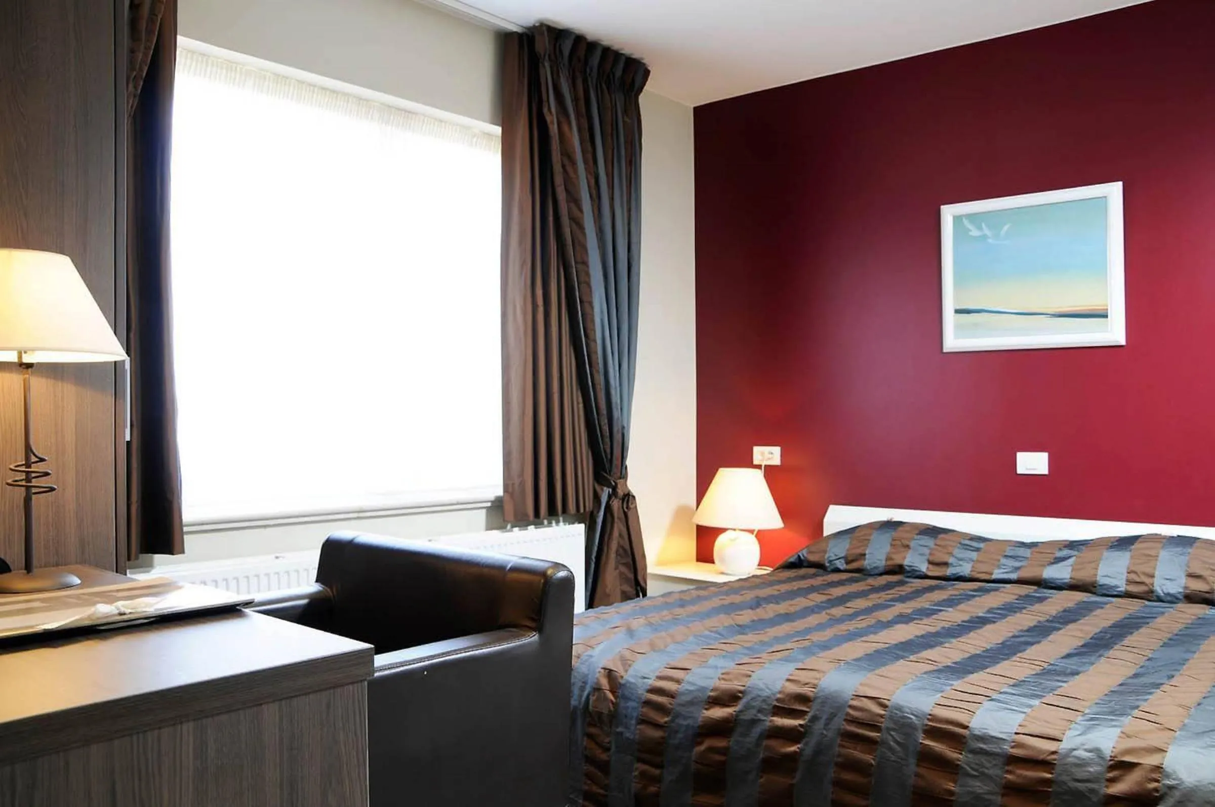 Bedroom, Bed in Hotel Salons De Vrede