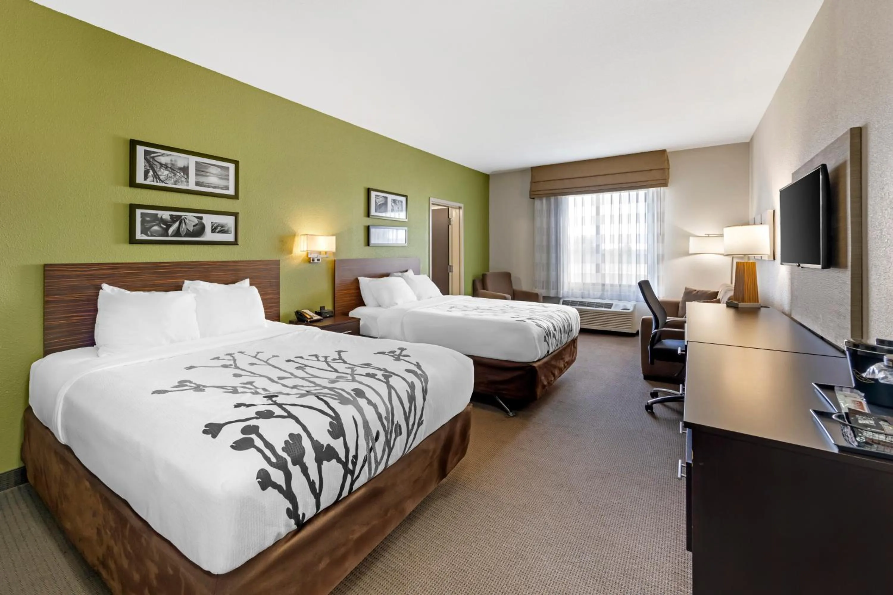 Bed in Sleep Inn & Suites Columbia