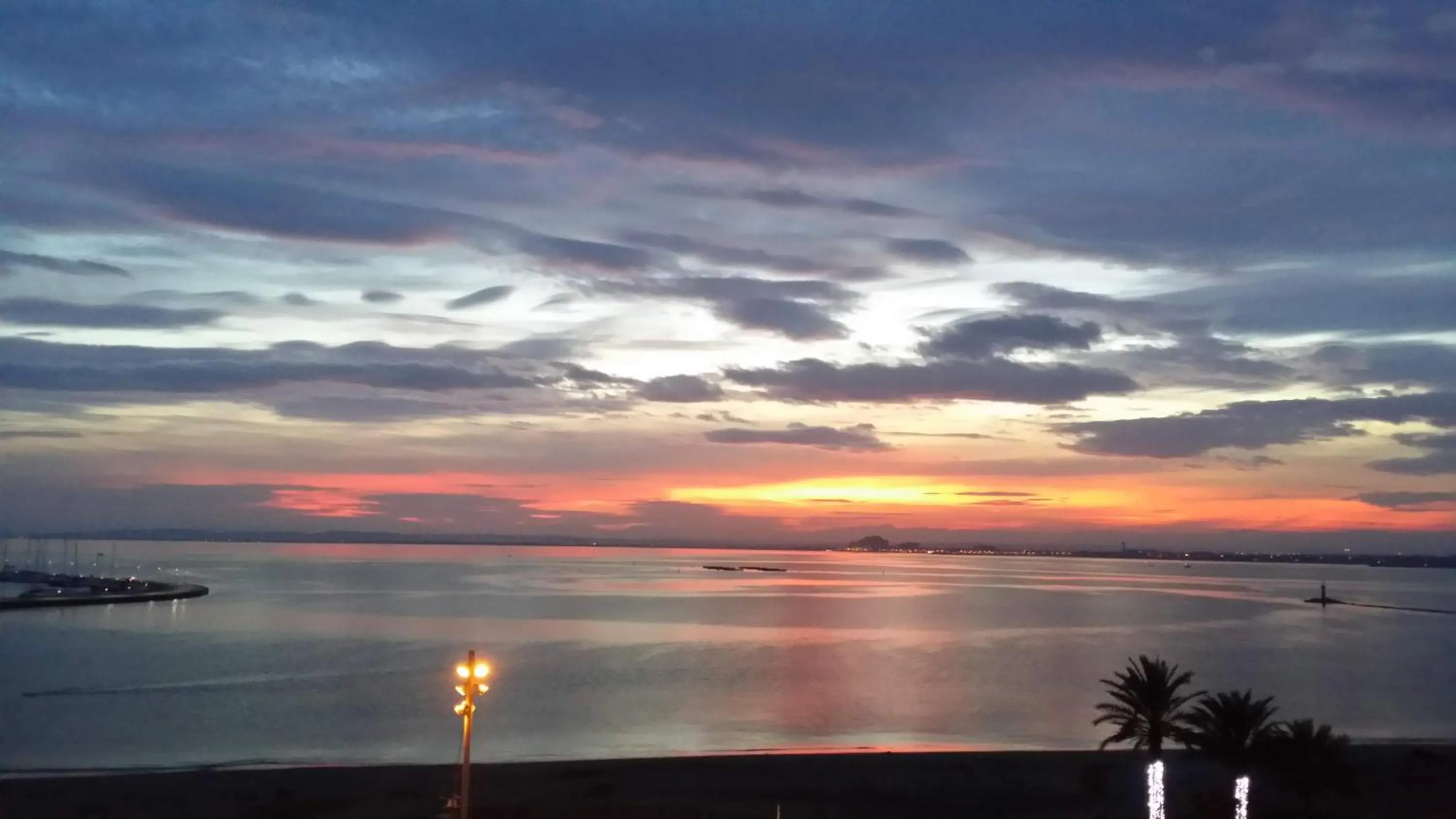 Sea view in Apartamentos Ferrán Paqui