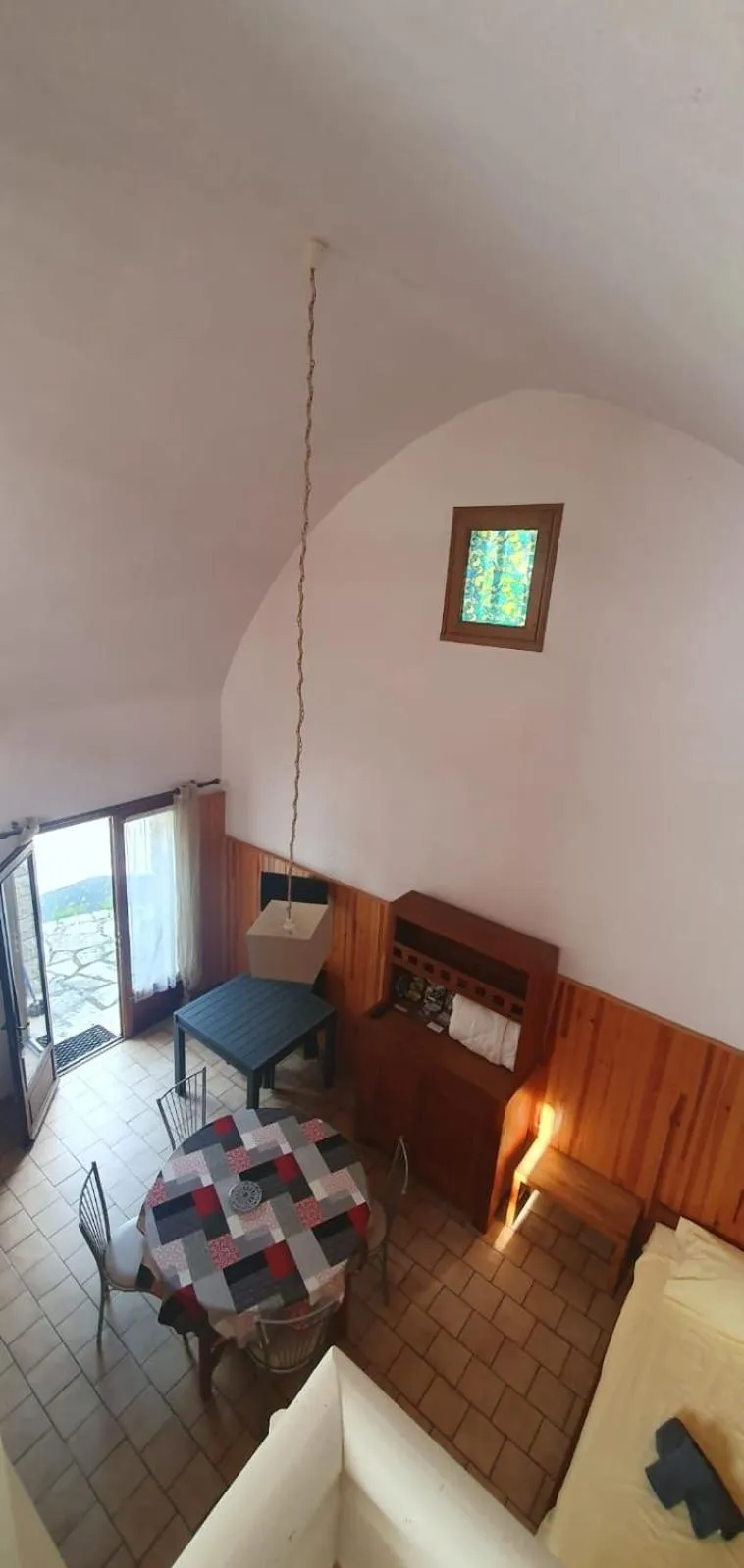 Living room, Bed in Hôtel des Bateliers