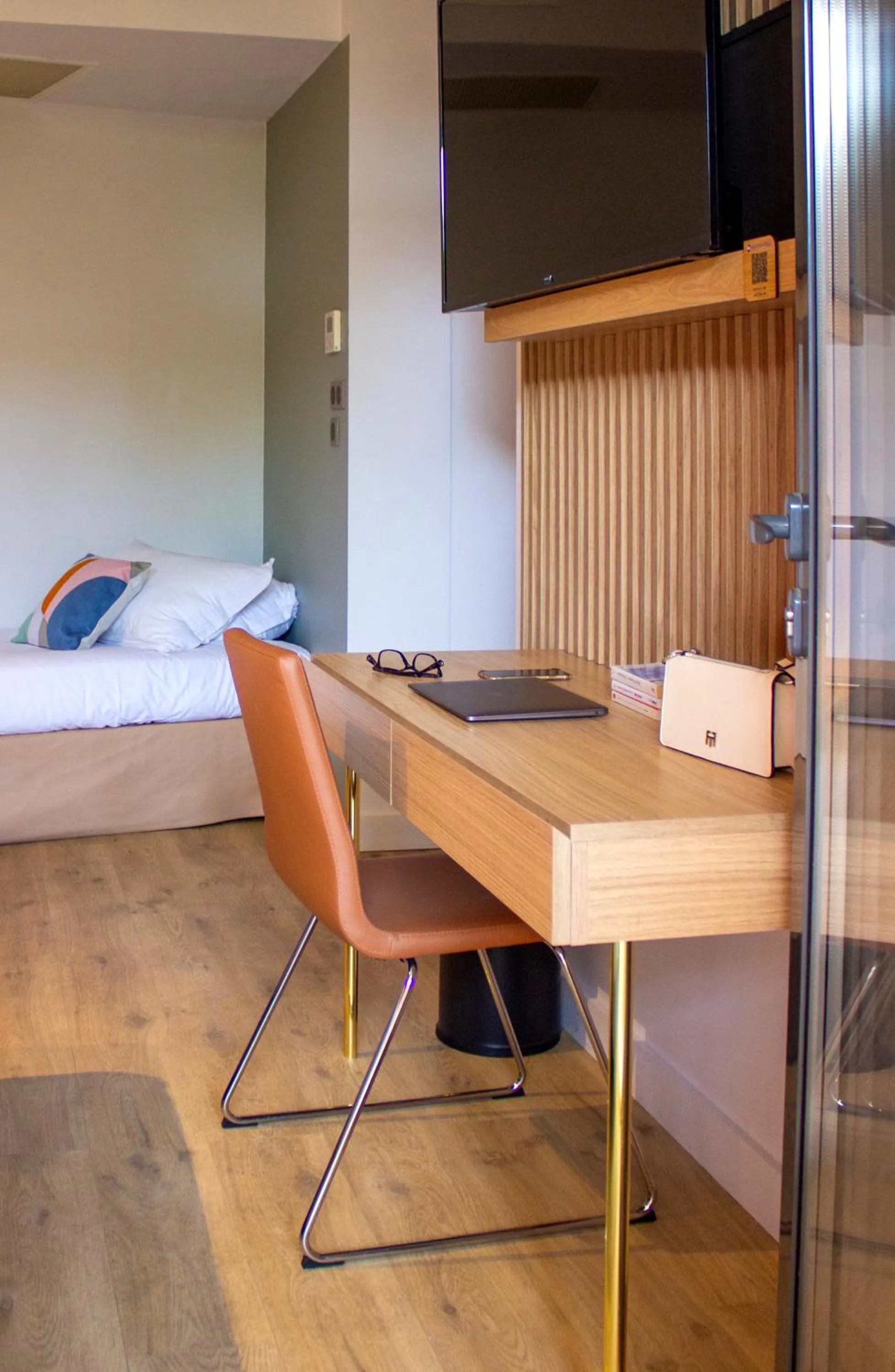 Photo of the whole room, Bed in Best Western Plus Le Lavarin