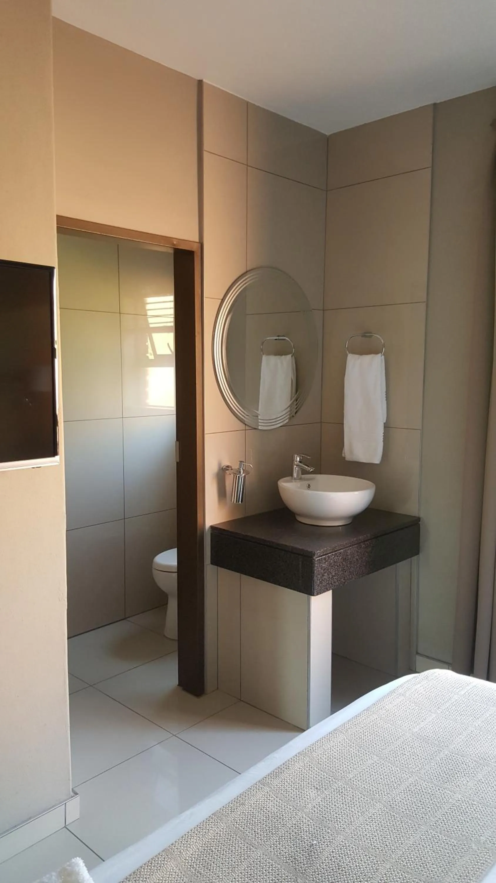 Bathroom in Fa'Trez Guest House & Spa