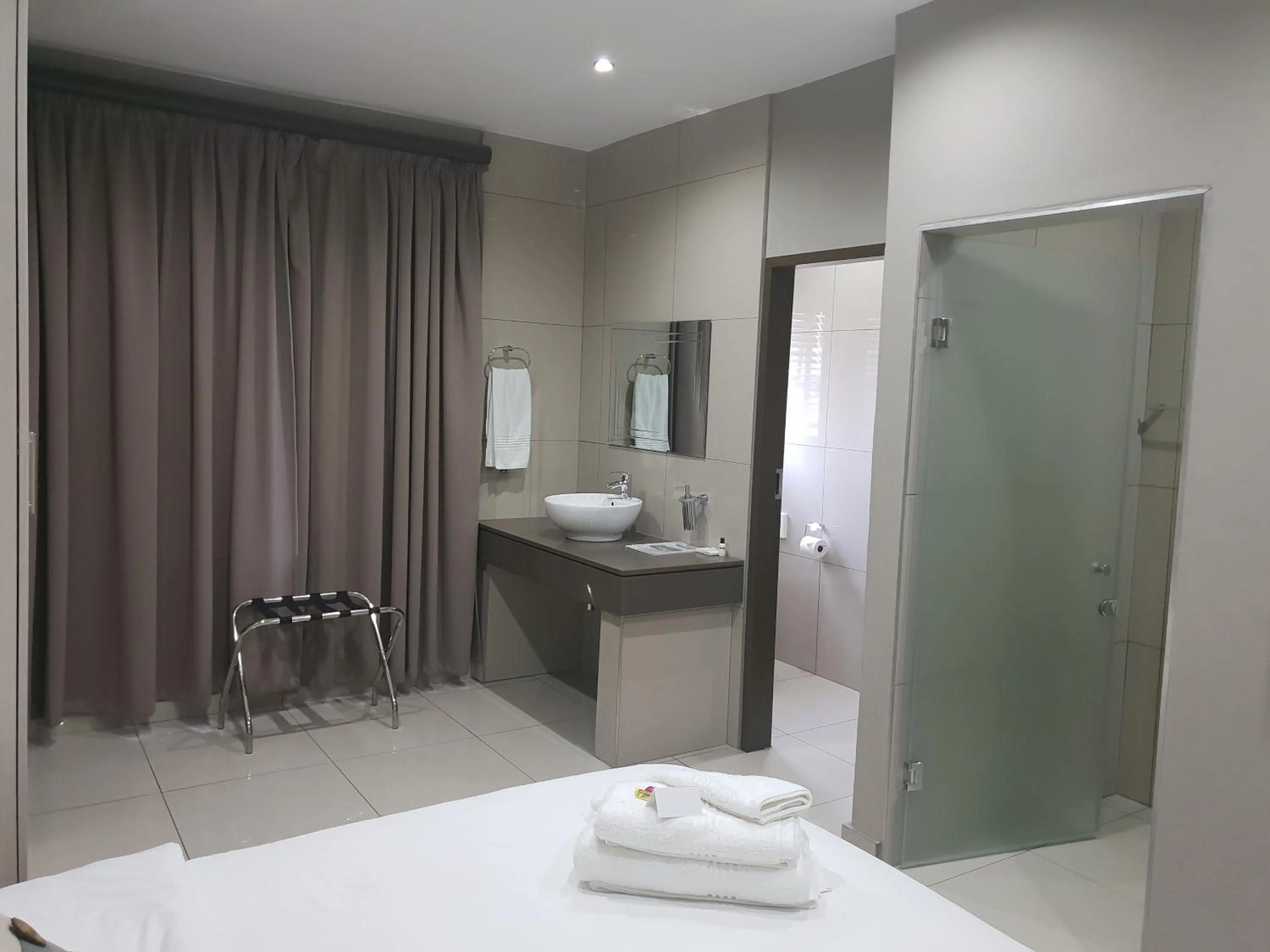 Bathroom in Fa'Trez Guest House & Spa