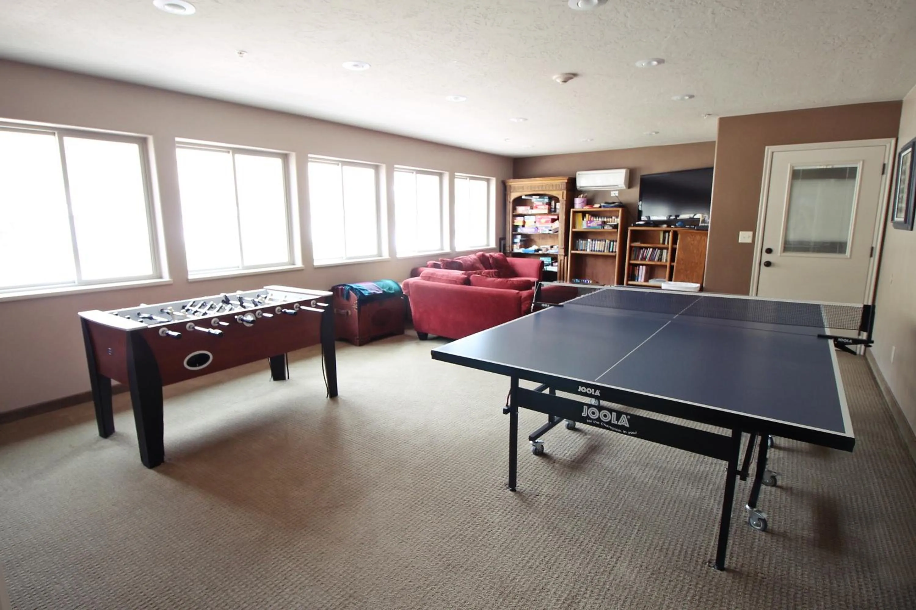 Area and facilities in Hidden Canyon Retreat