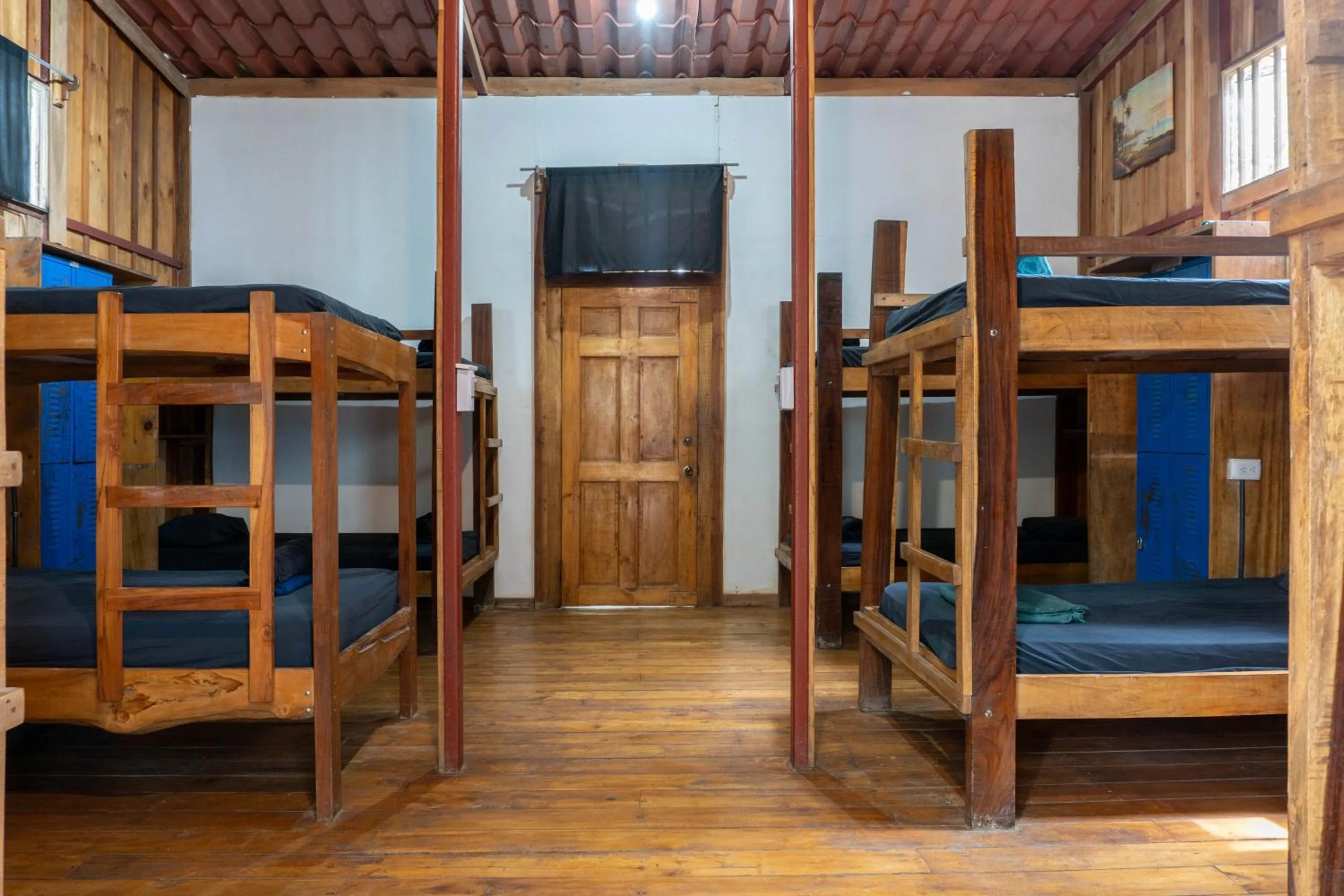 Bed in Burnt Toast Surfcamp