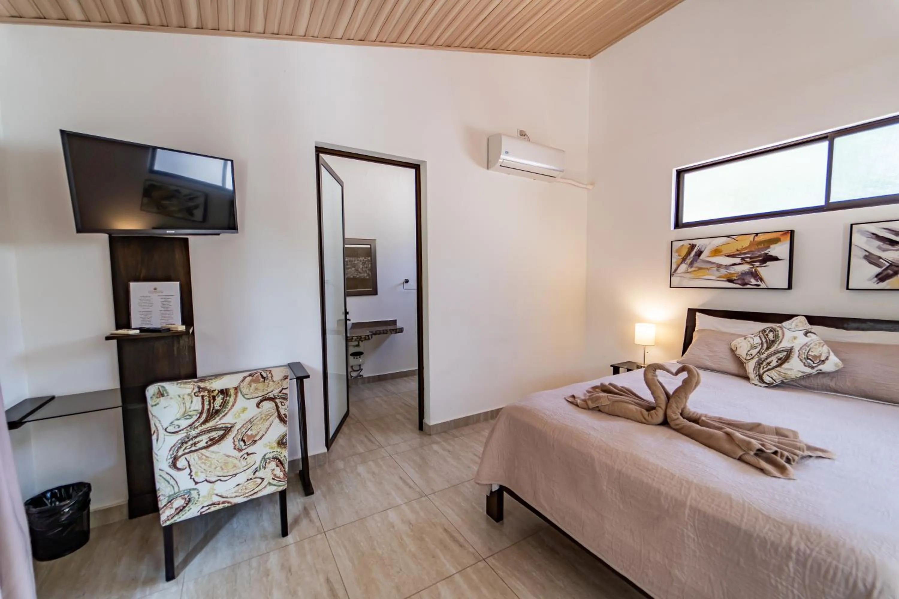Bedroom, Bed in Las Perlitas Rentals Playa Samara