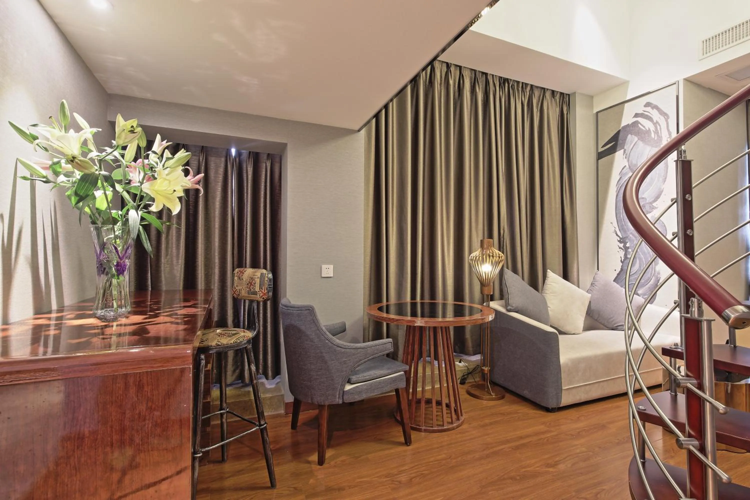 Decorative detail in Days Inn South Guangzhou Raiway Station