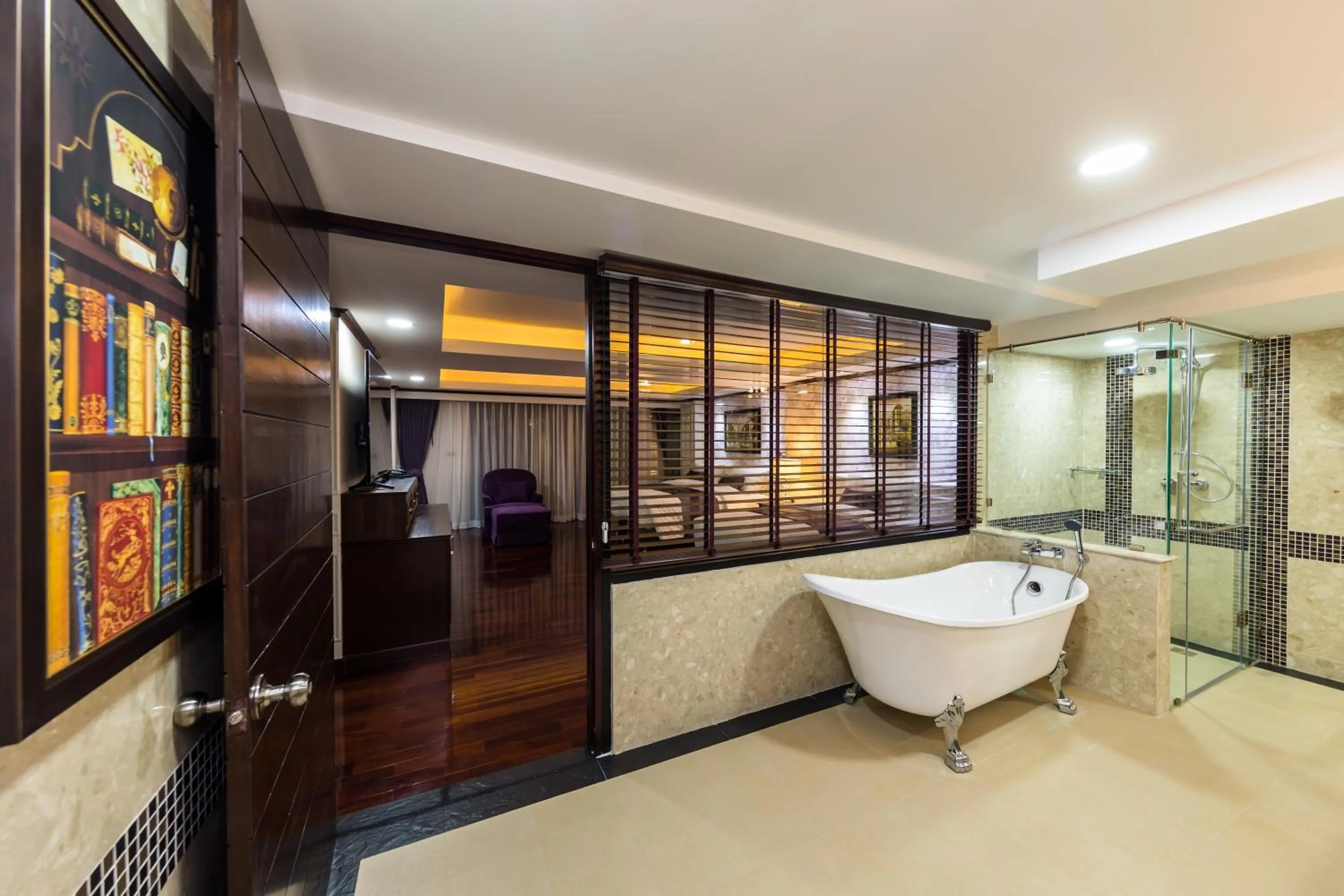 Shower in Hotel de Ladda