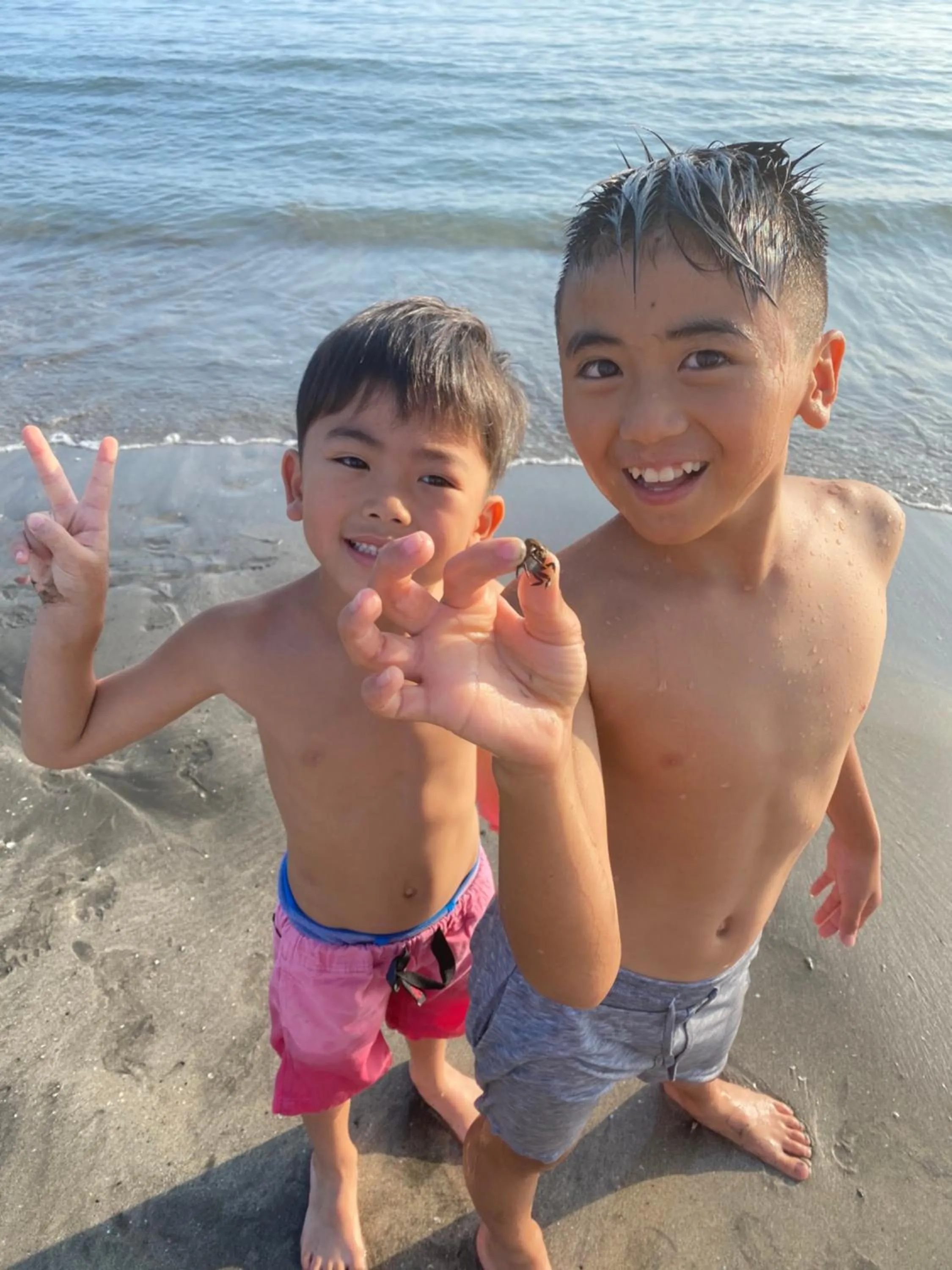 children in GOOD MORNING ZAIMOKUZA