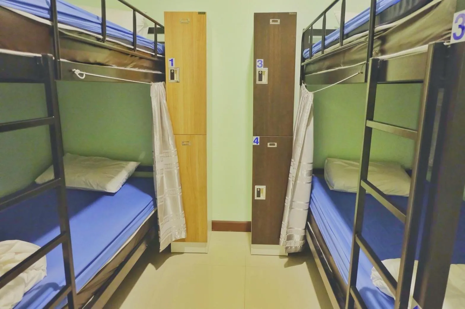 Bedroom, Bed in Mahannop Hostel