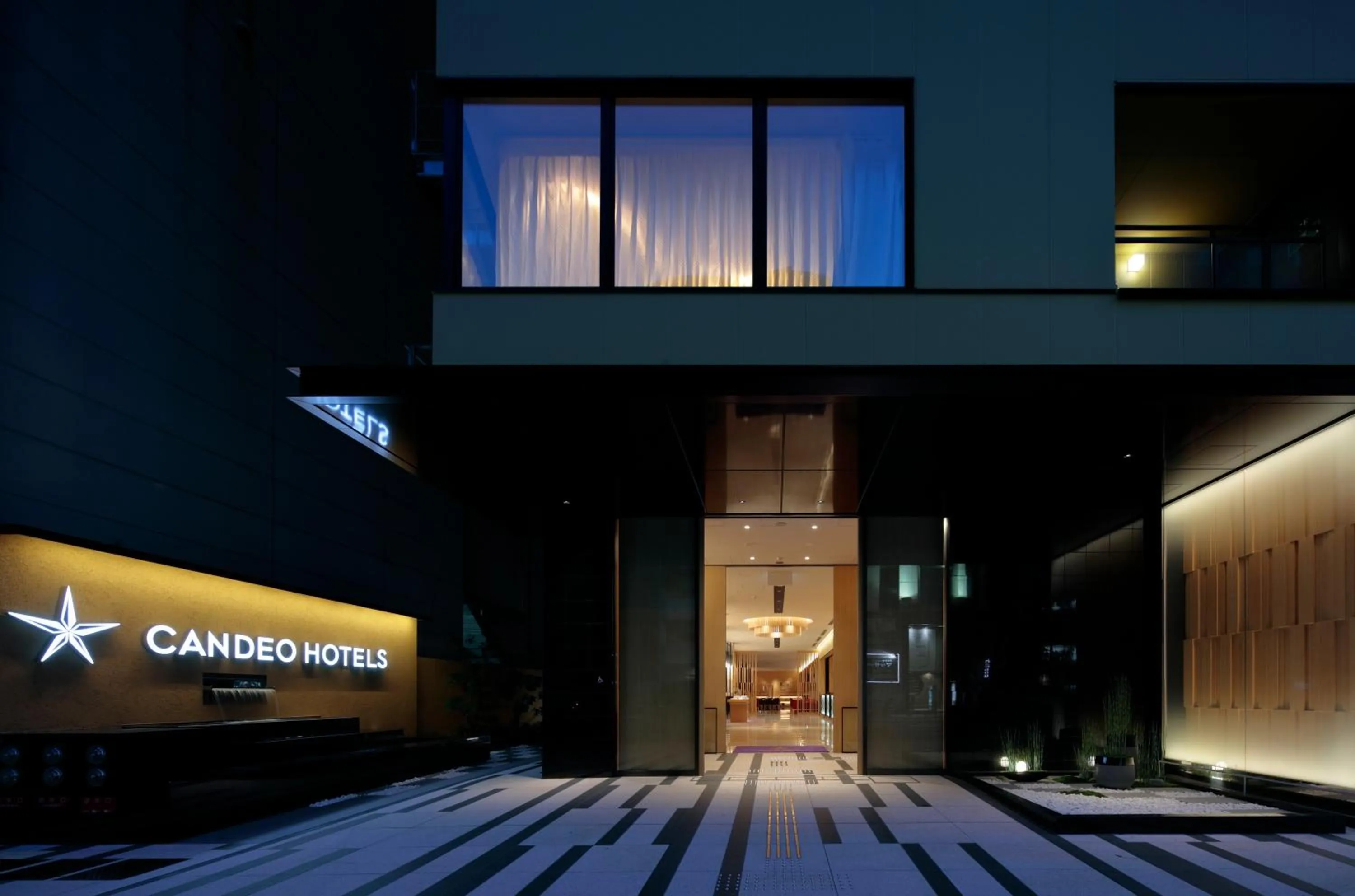 Facade/entrance in Candeo Hotels Osaka Namba