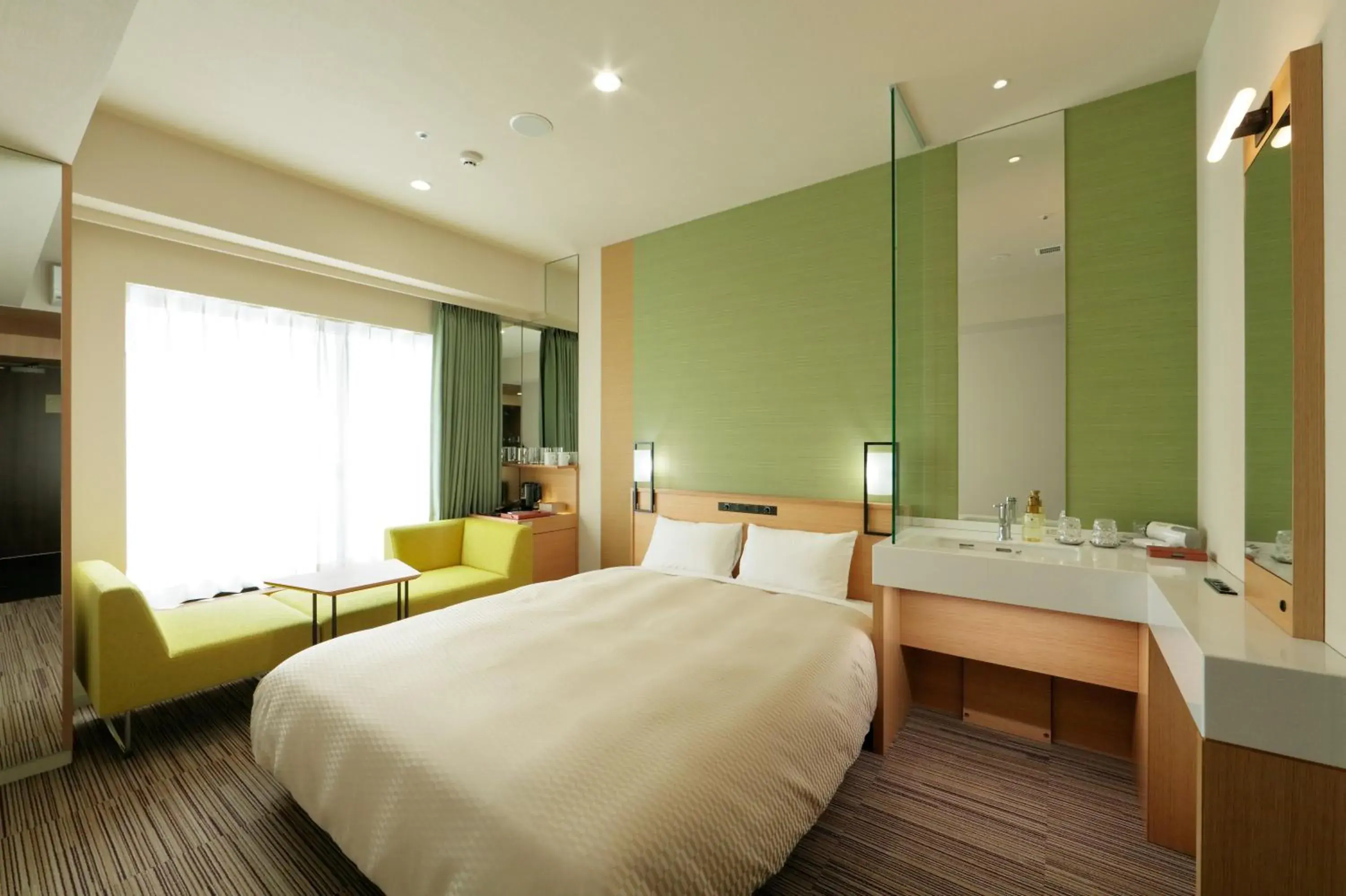 Bedroom, Bed in Candeo Hotels Osaka Namba Bedroom, Bed in Candeo Hotels Osaka Namba