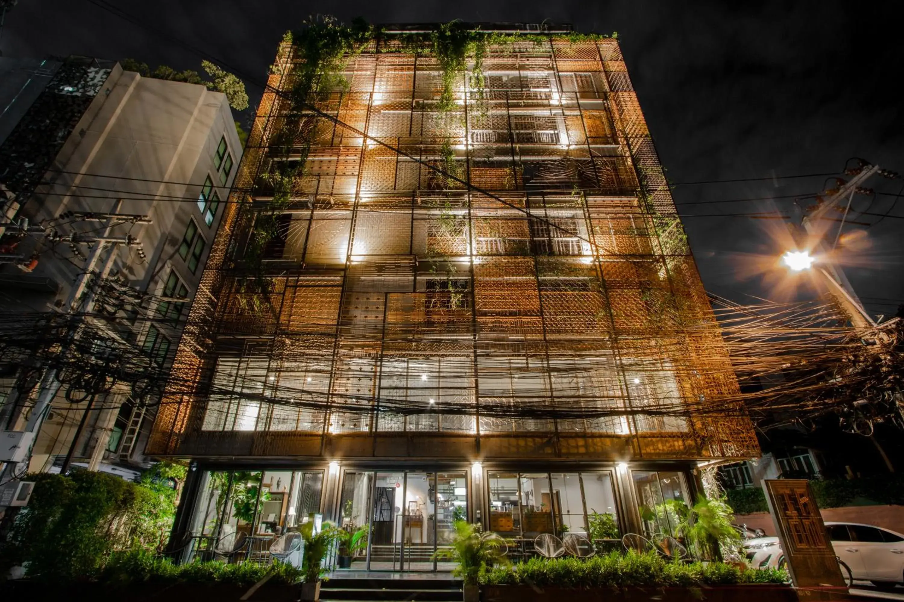 Property building in IR-ON Hotel Property building in IR-ON Hotel