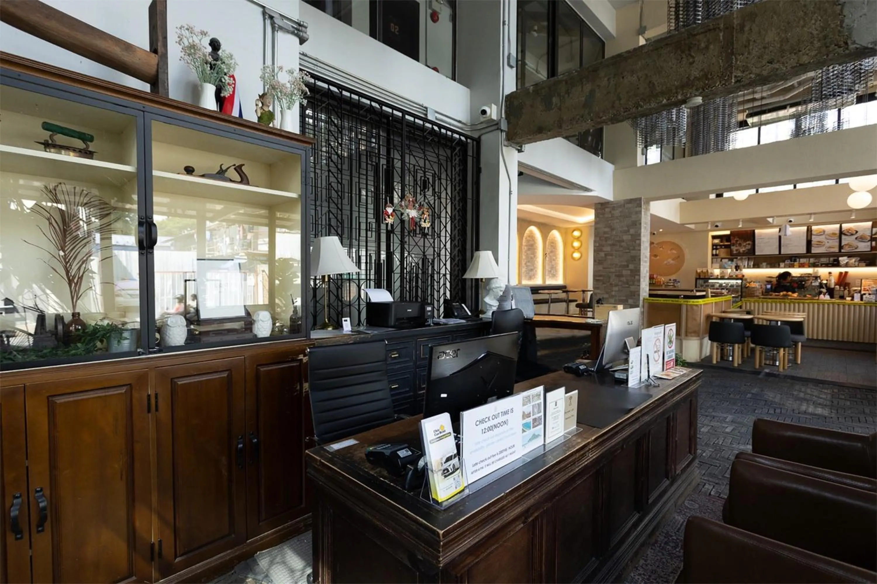 Property building in IR-ON Hotel