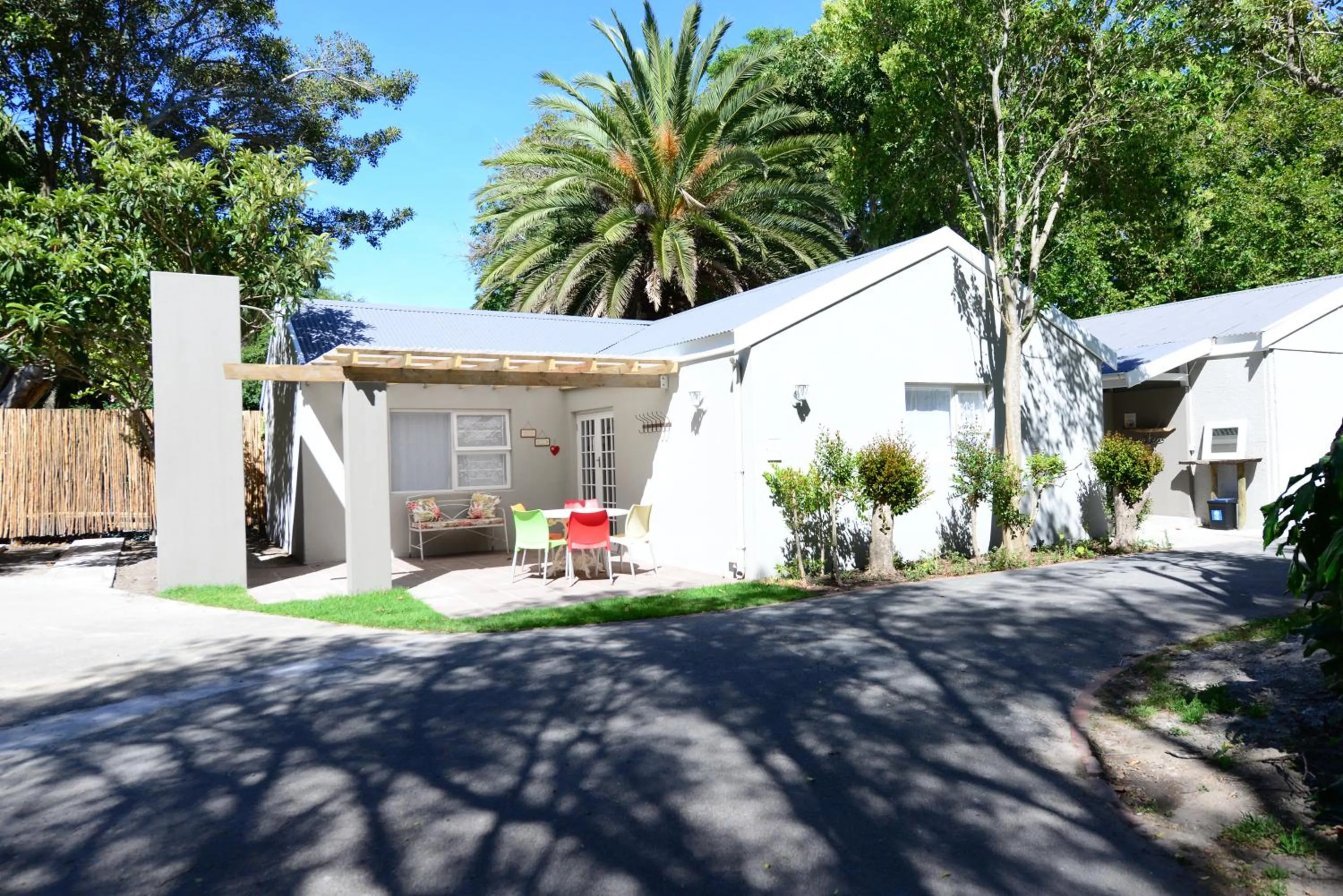Facade/entrance in Waterland Lodge
