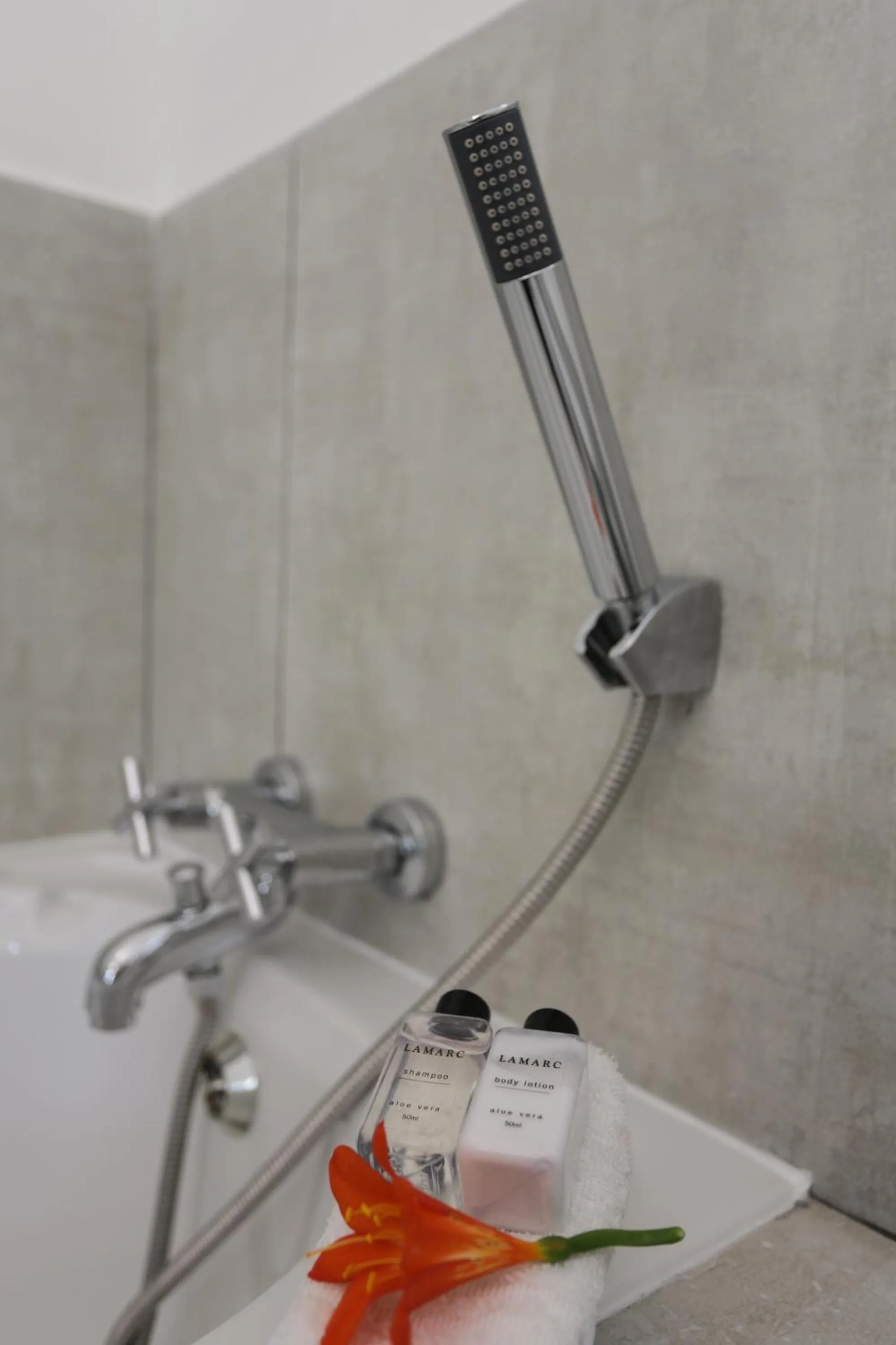 Bathroom in Waterland Lodge