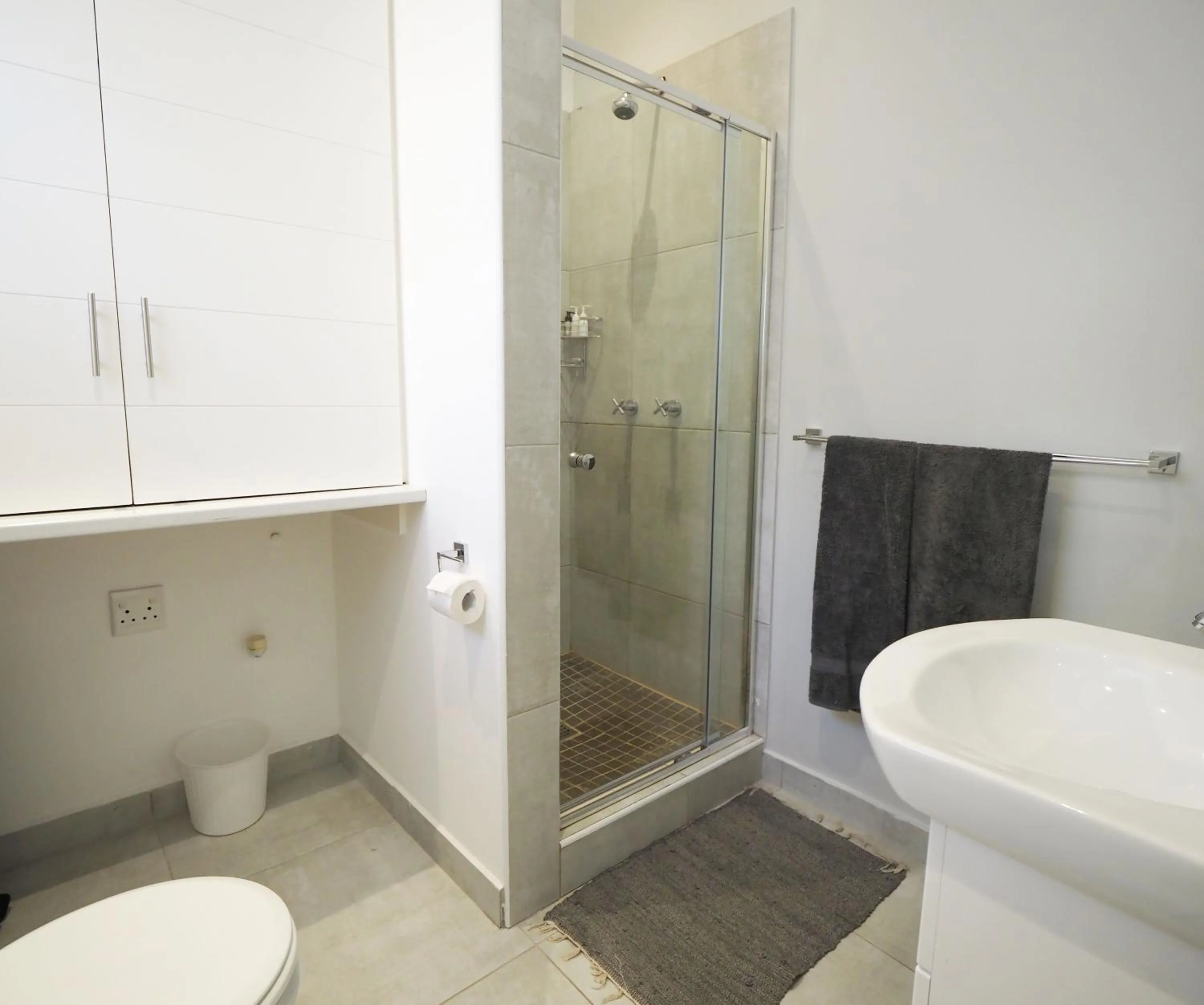 Bathroom in Waterland Lodge