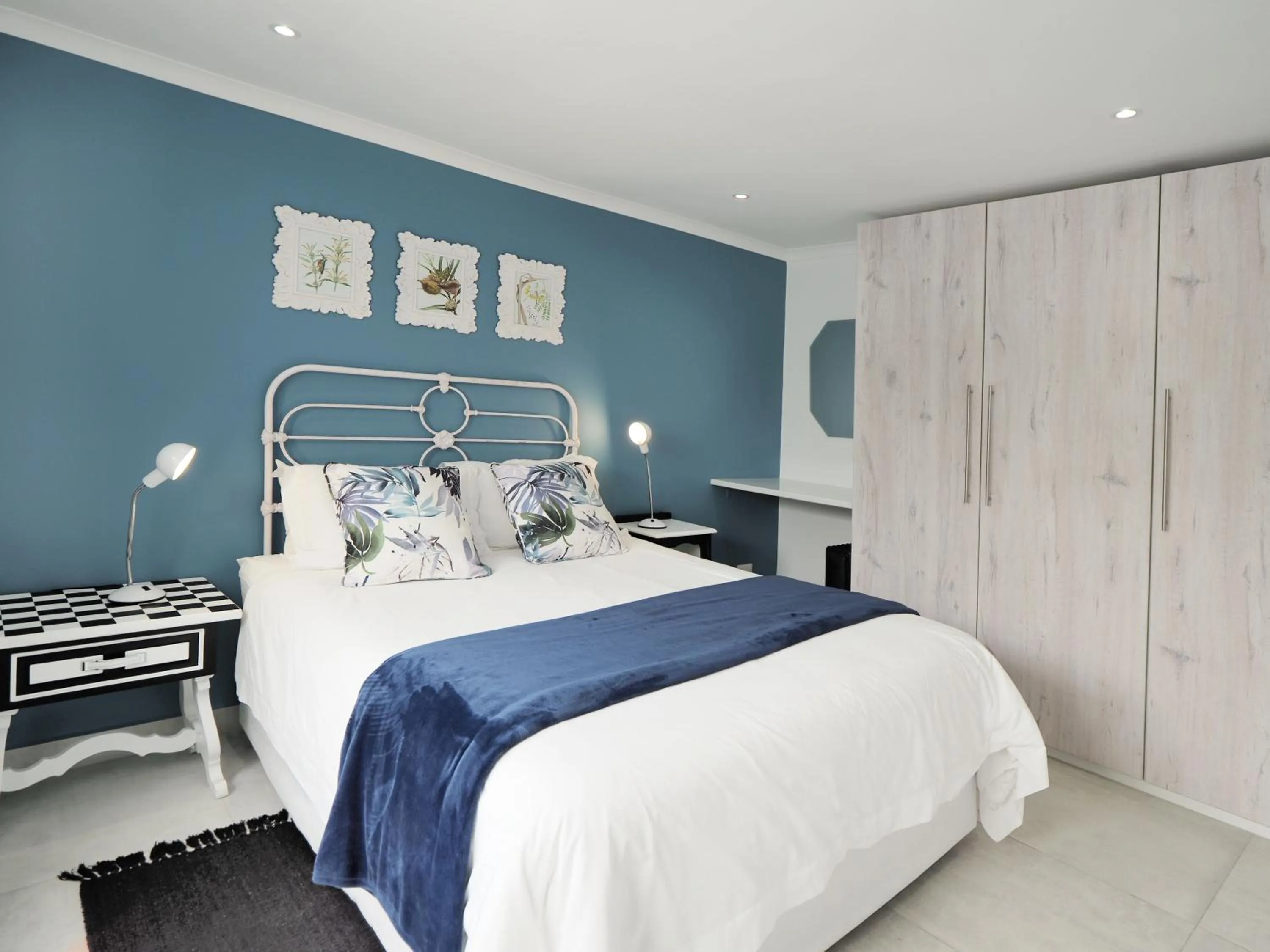 Bed in Waterland Lodge