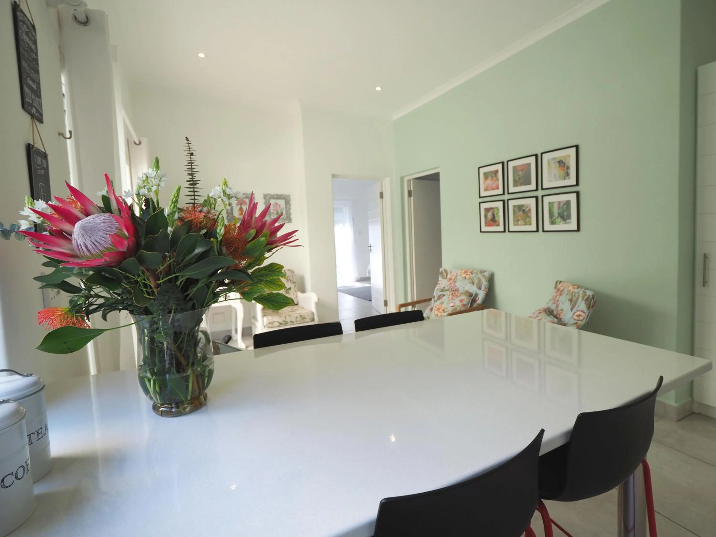 Living room in Waterland Lodge